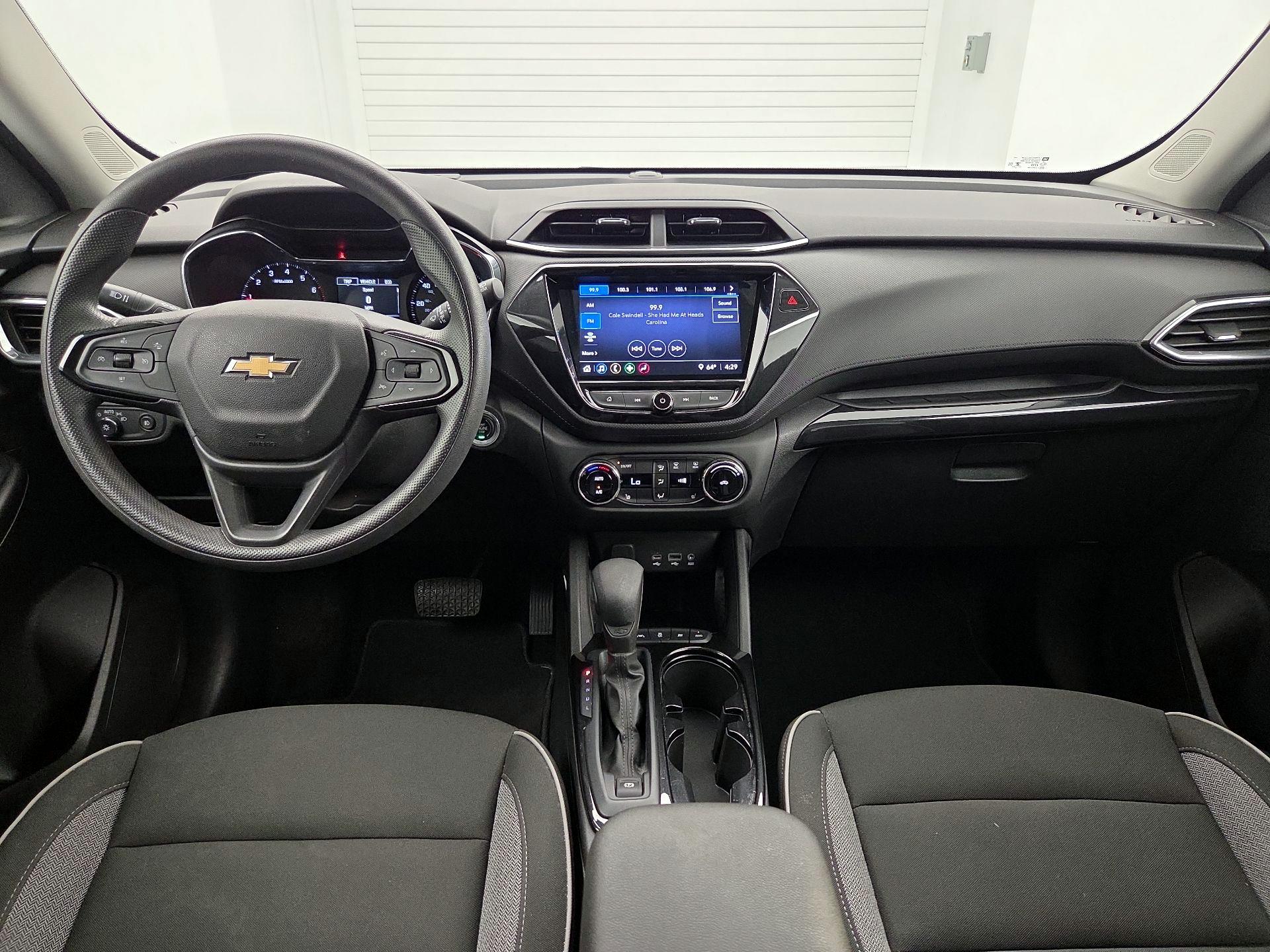 Thumbnail: 2023 Chevrolet TrailBlazer - 9