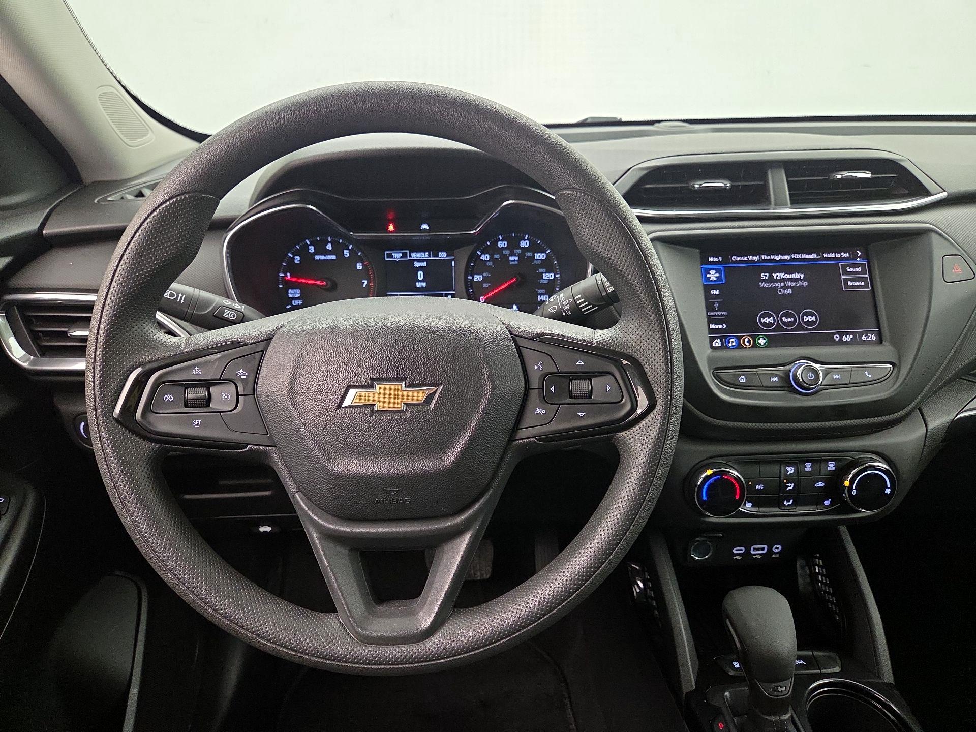 Thumbnail: 2023 Chevrolet TrailBlazer - 10