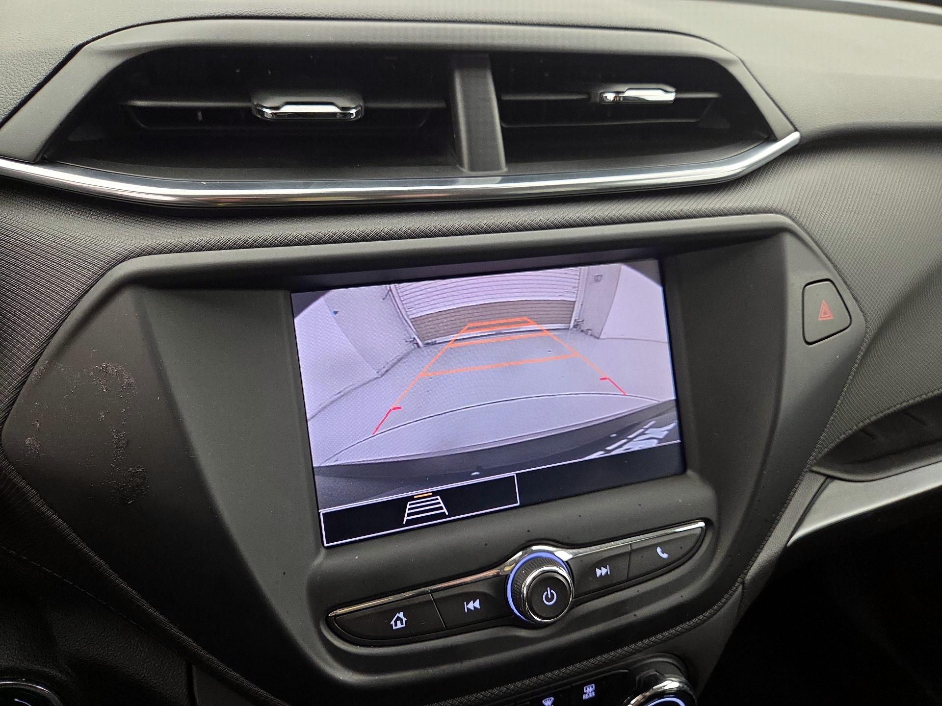 Thumbnail: 2023 Chevrolet TrailBlazer - 14