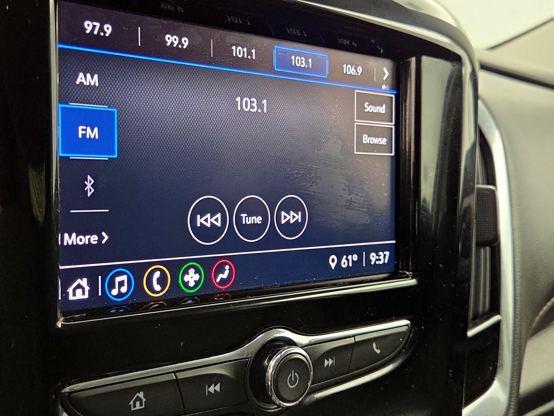 Thumbnail: 2020 Chevrolet Traverse - 15