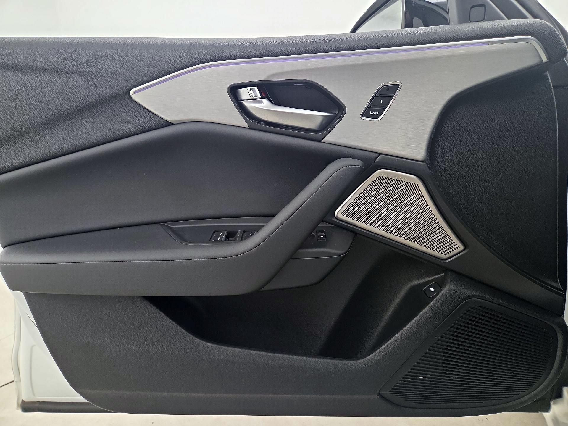 Thumbnail: 2023 Acura TLX - 12