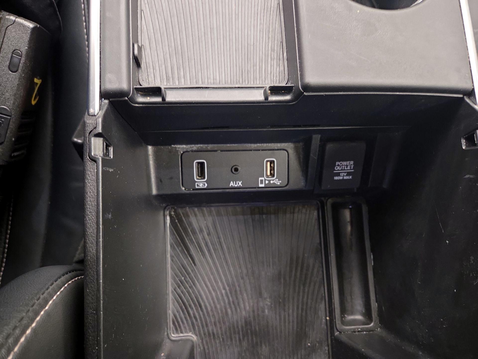 Thumbnail: 2023 Acura TLX - 19