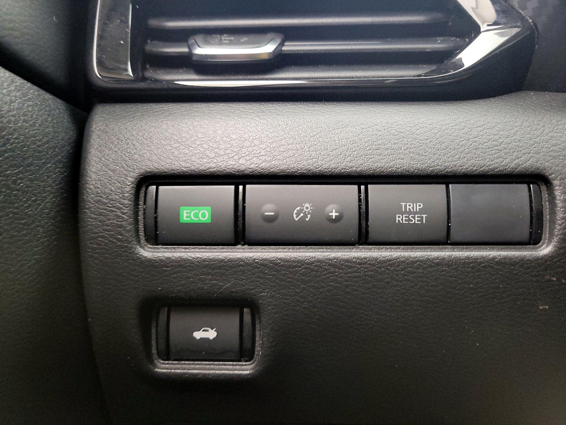 Thumbnail: 2023 Nissan Sentra - 13