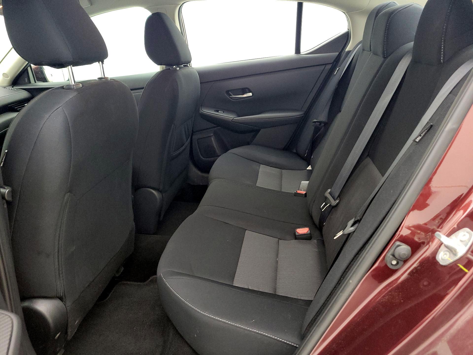 Thumbnail: 2023 Nissan Sentra - 19