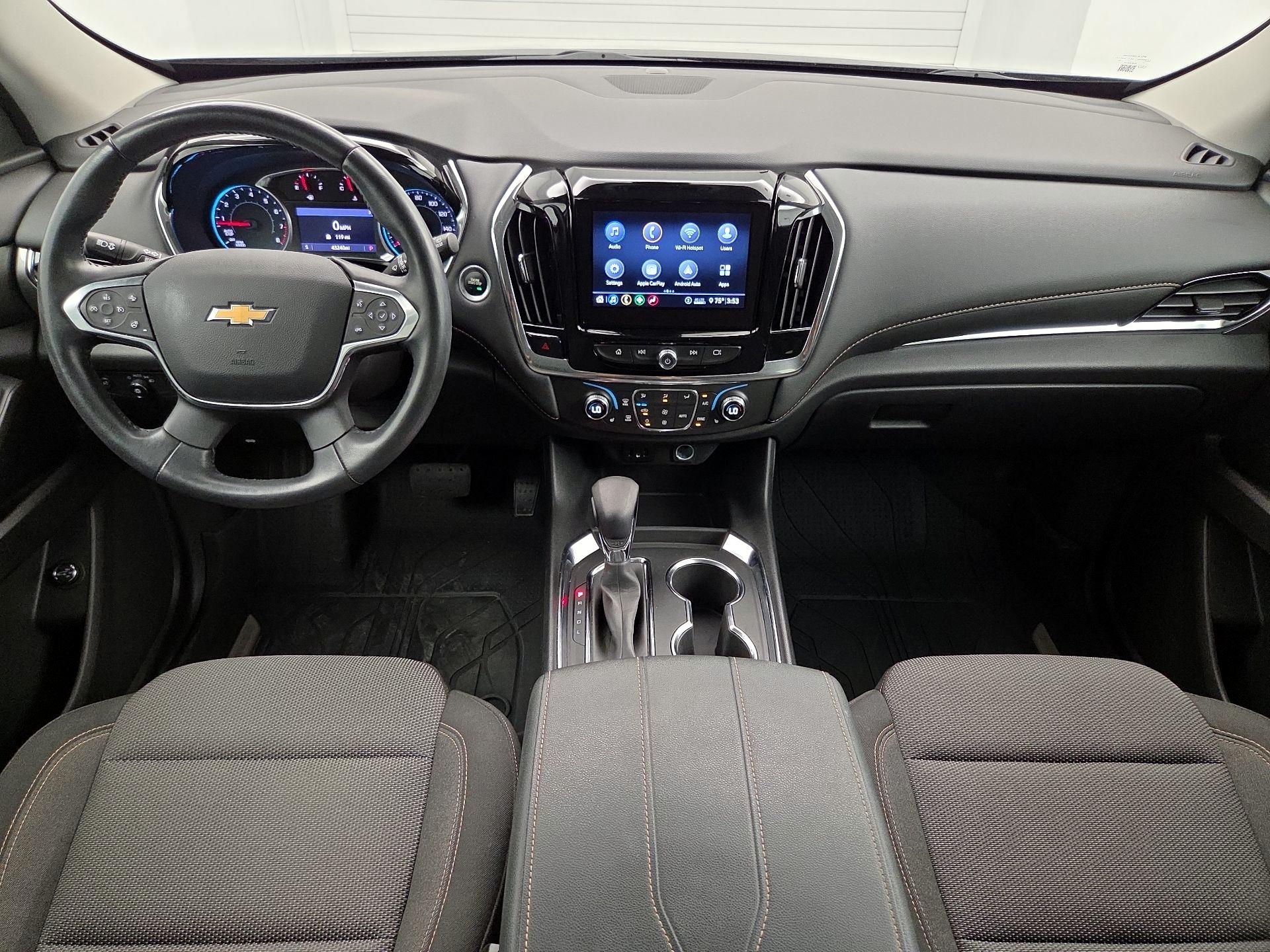 Thumbnail: 2021 Chevrolet Traverse - 9