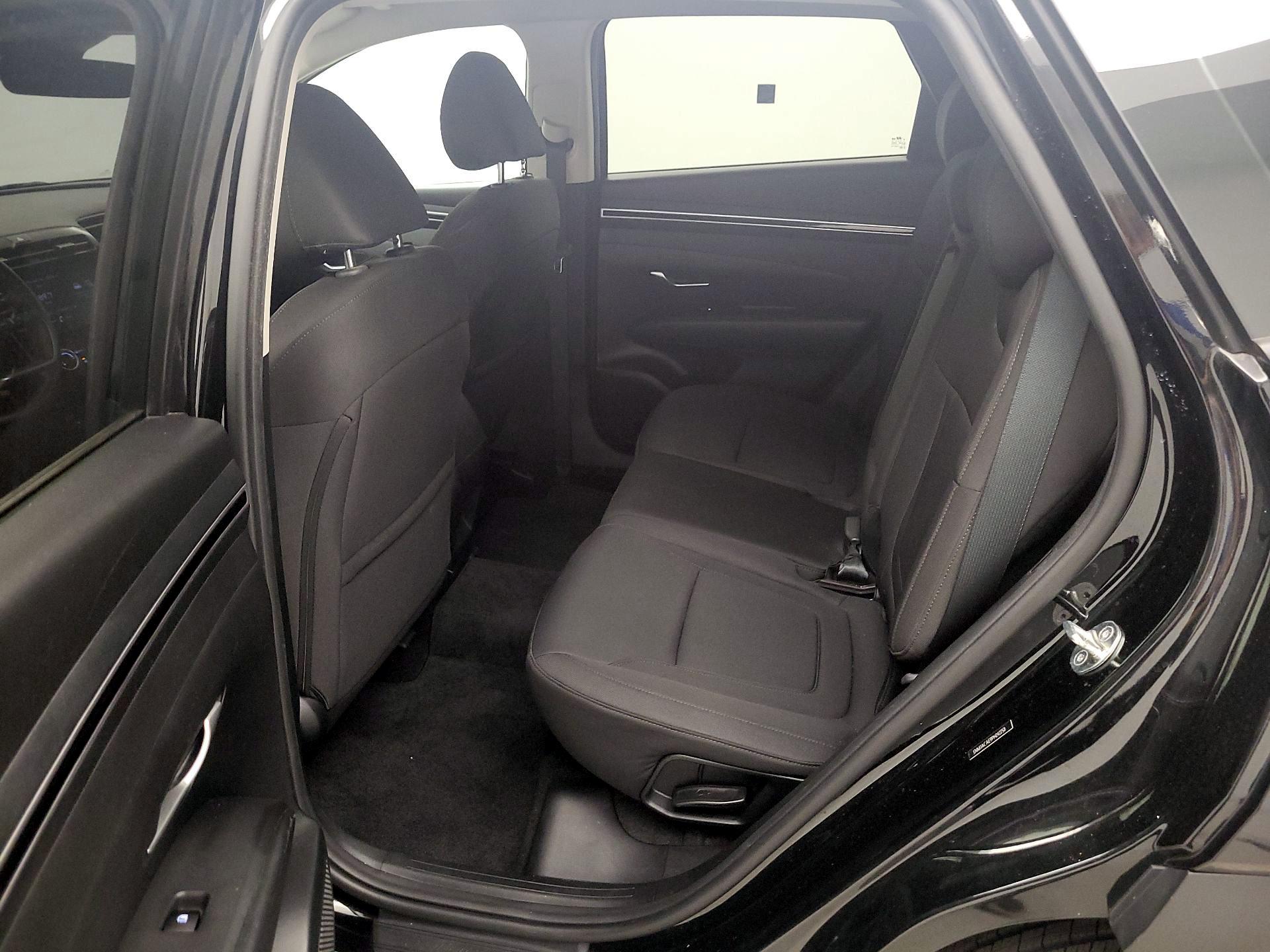 Thumbnail: 2023 Hyundai Tucson - 19