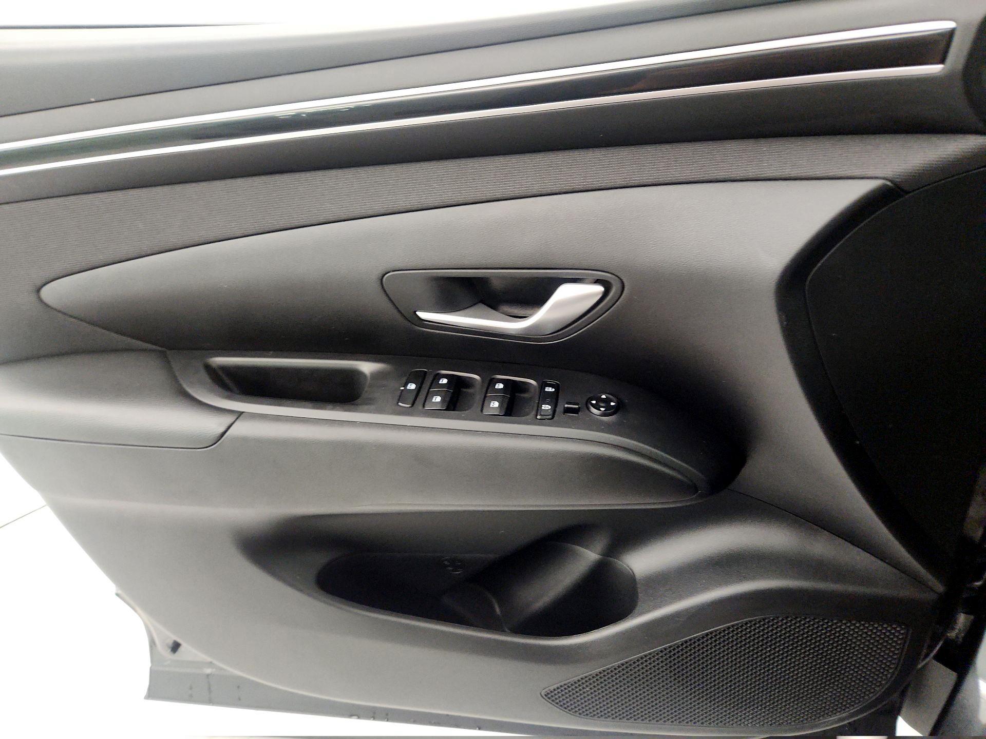 Thumbnail: 2023 Hyundai Tucson - 12