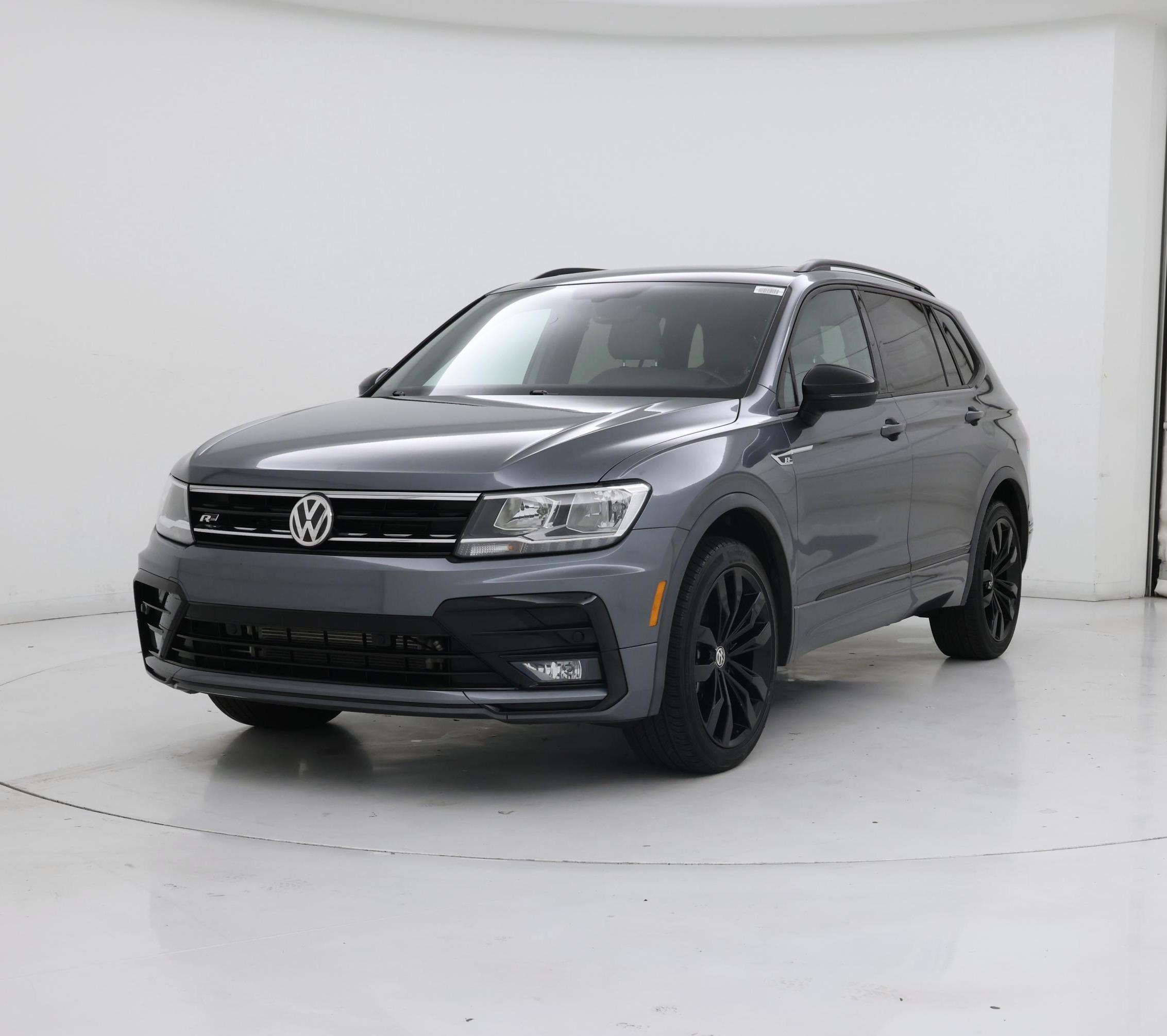 Thumbnail: 2021 Volkswagen Tiguan - 4