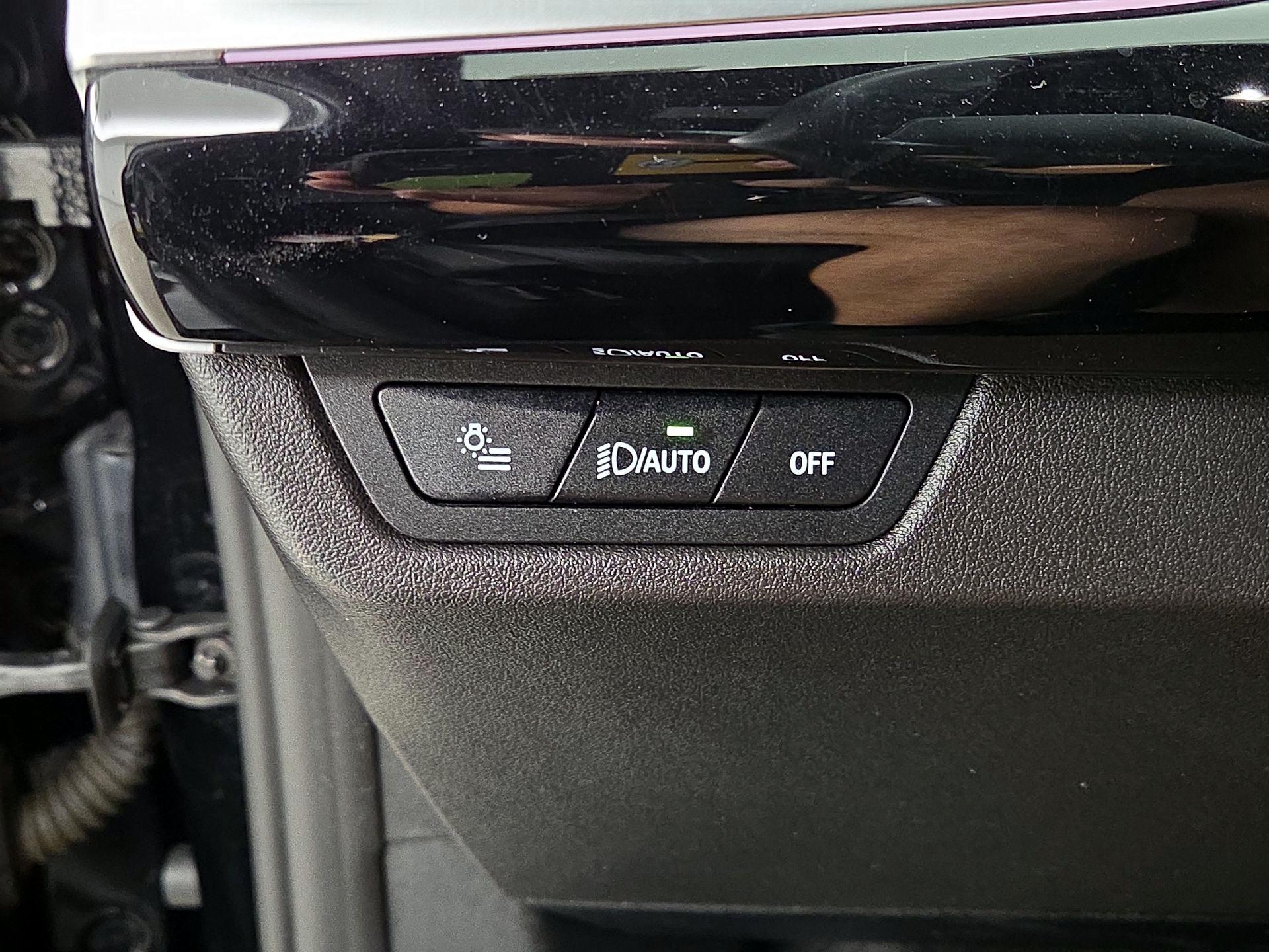 Thumbnail: 2023 BMW X1 - 13