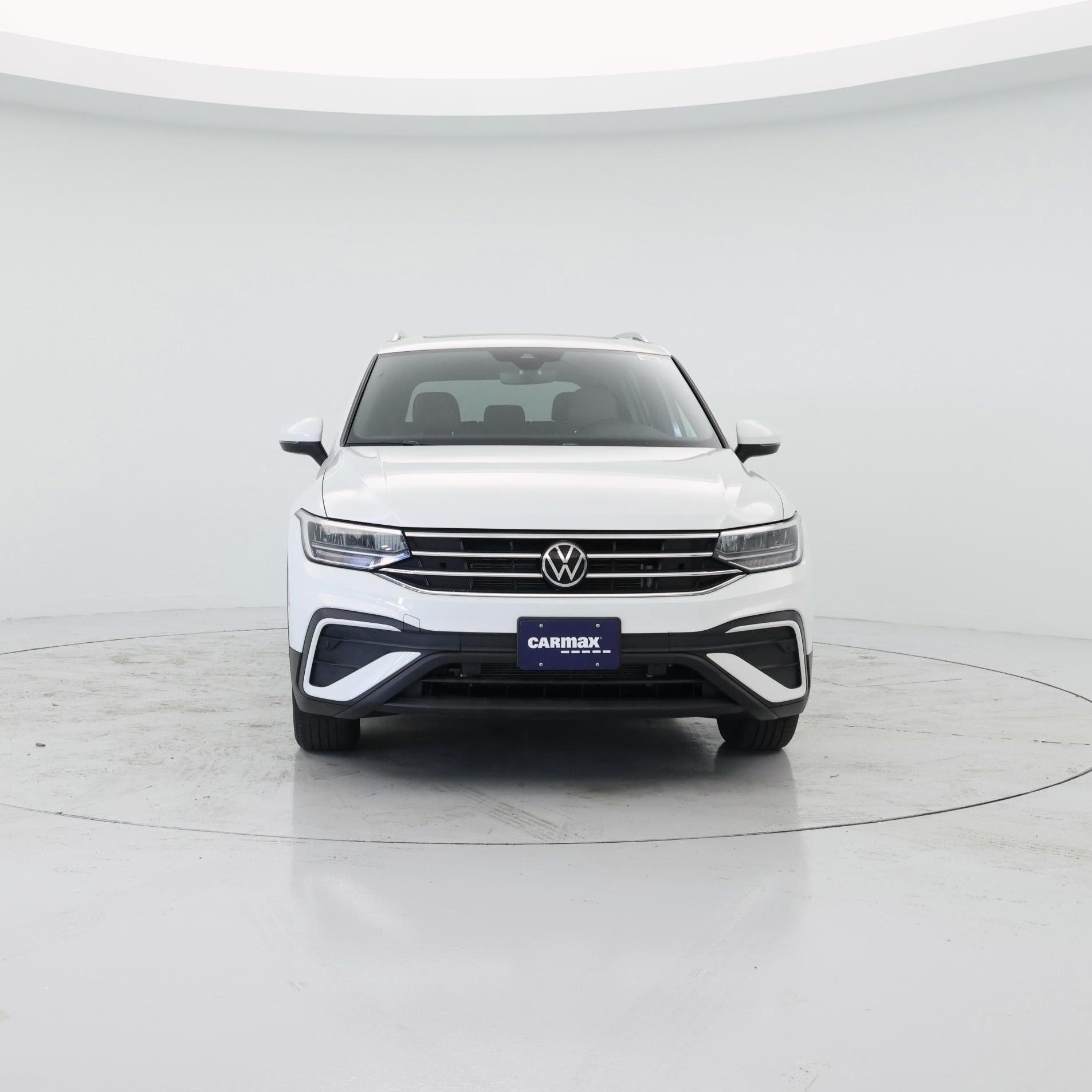Thumbnail: 2022 Volkswagen Tiguan - 5
