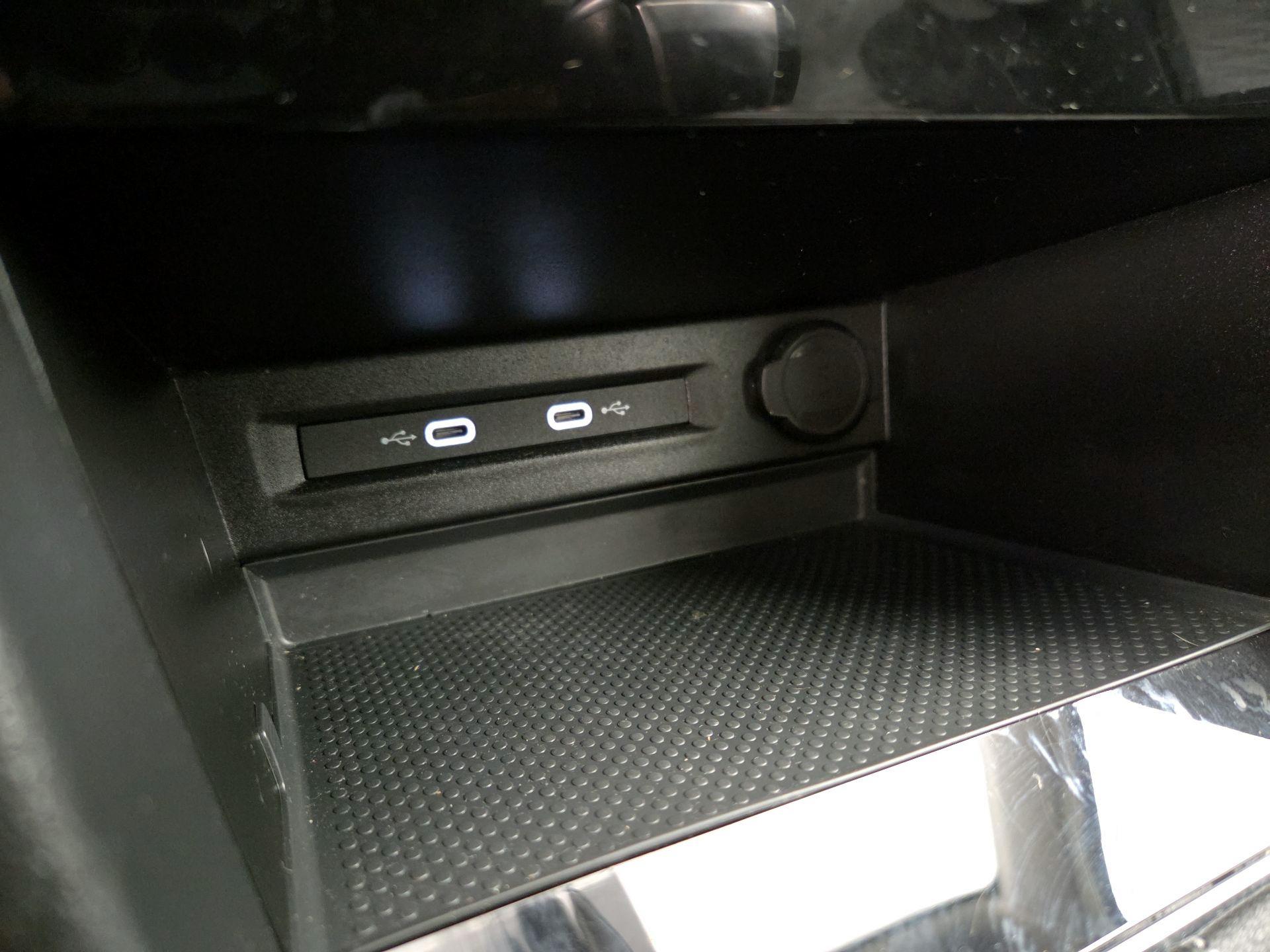 Thumbnail: 2024 Volkswagen Taos - 18