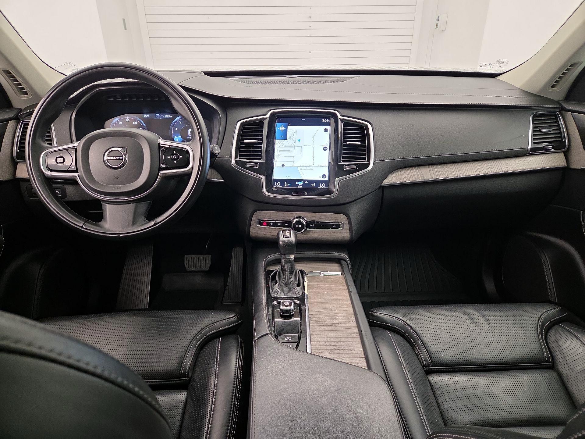 Thumbnail: 2022 Volvo XC90 - 9
