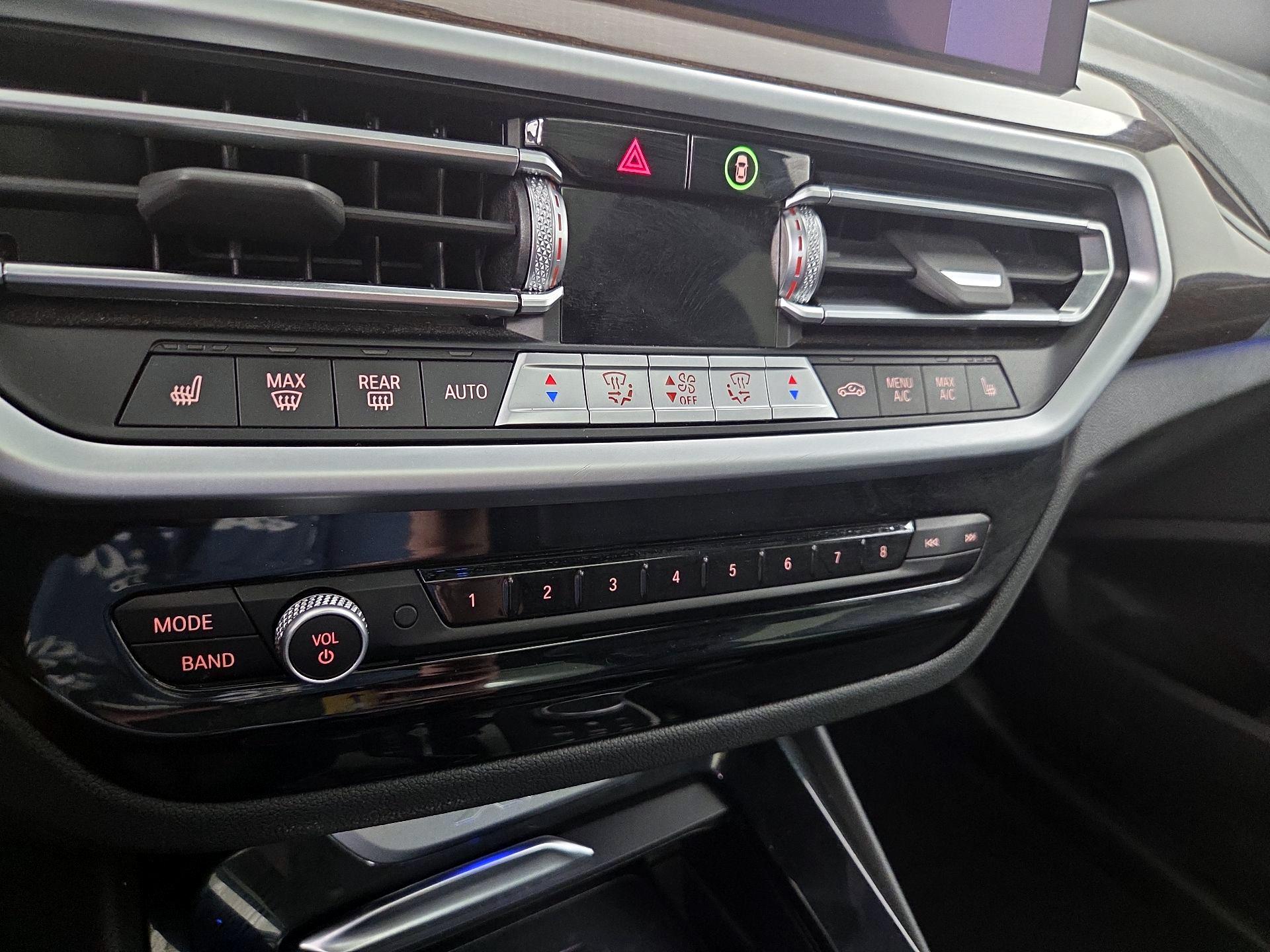 Thumbnail: 2024 BMW X3 - 17