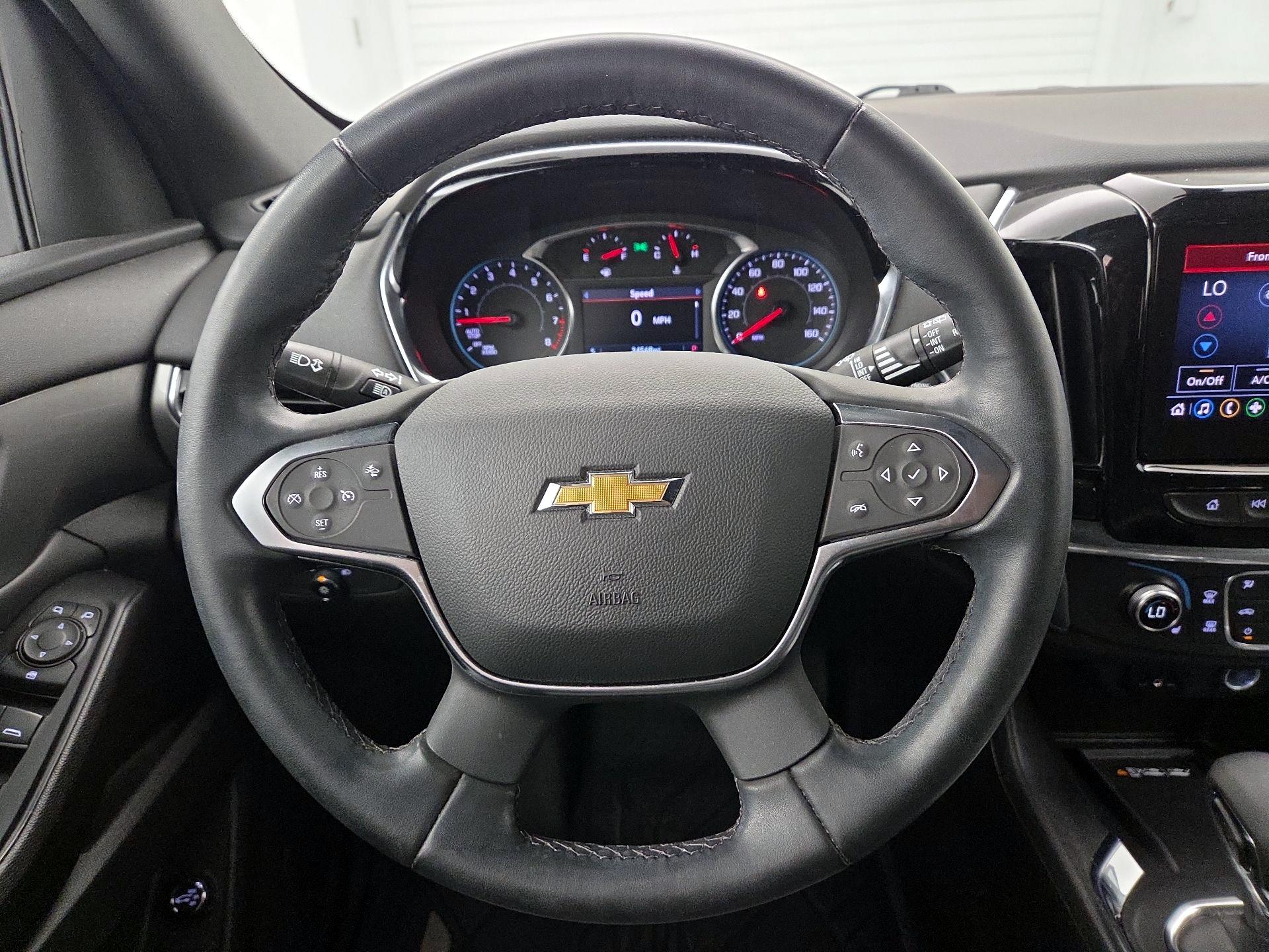 Thumbnail: 2023 Chevrolet Traverse - 10