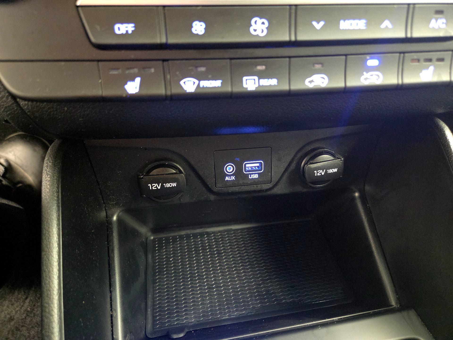 Thumbnail: 2020 Hyundai Tucson - 18