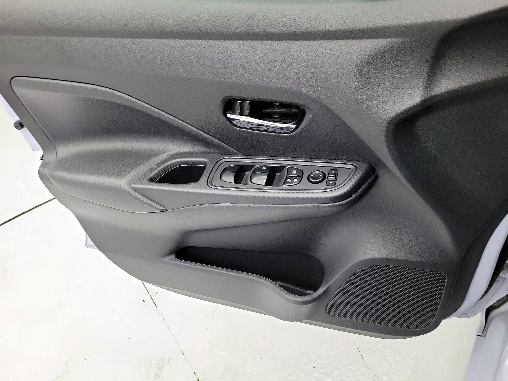 Thumbnail: 2025 Nissan Versa - 12