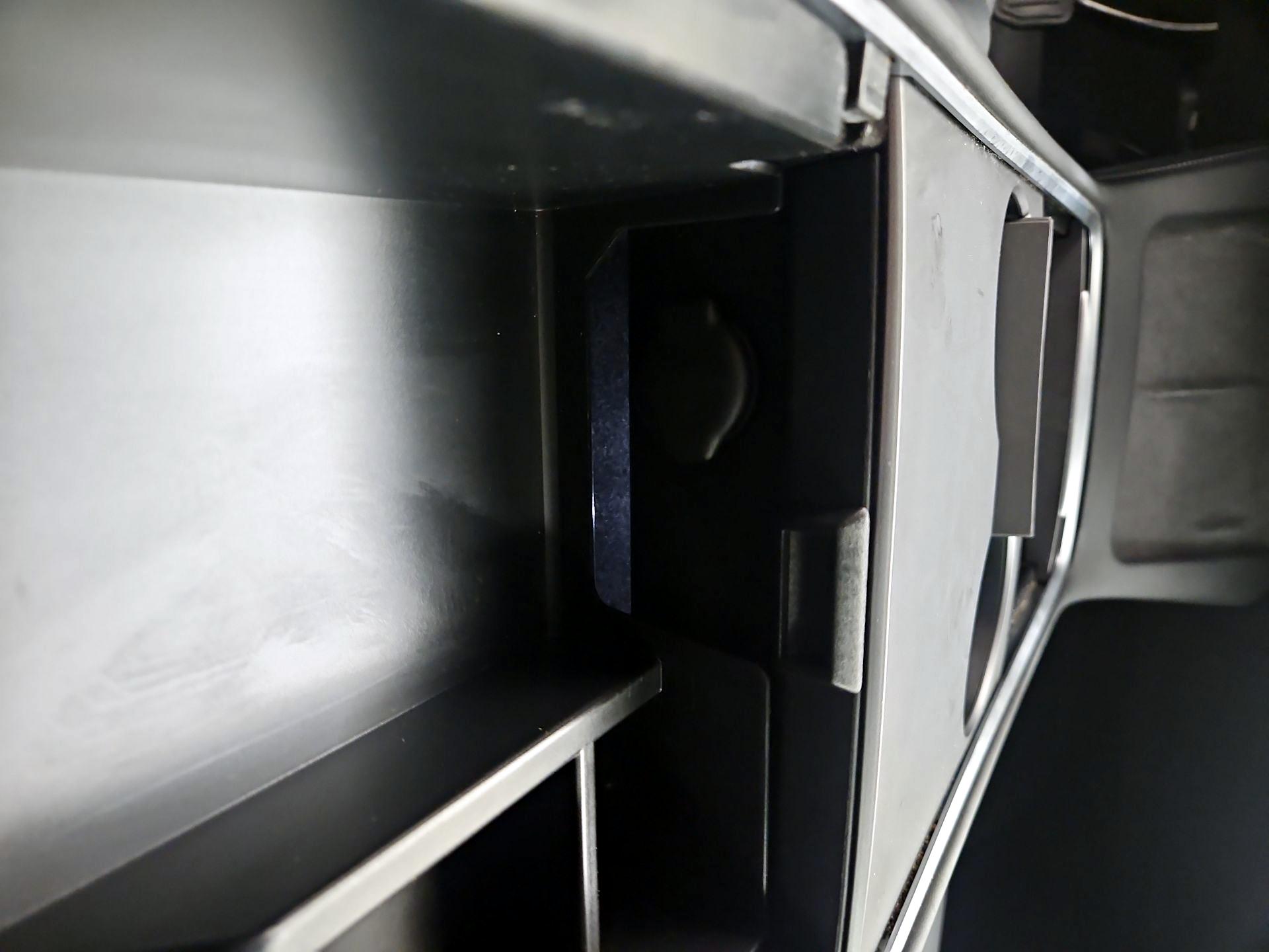 Thumbnail: 2022 Tesla Model 3 - 18