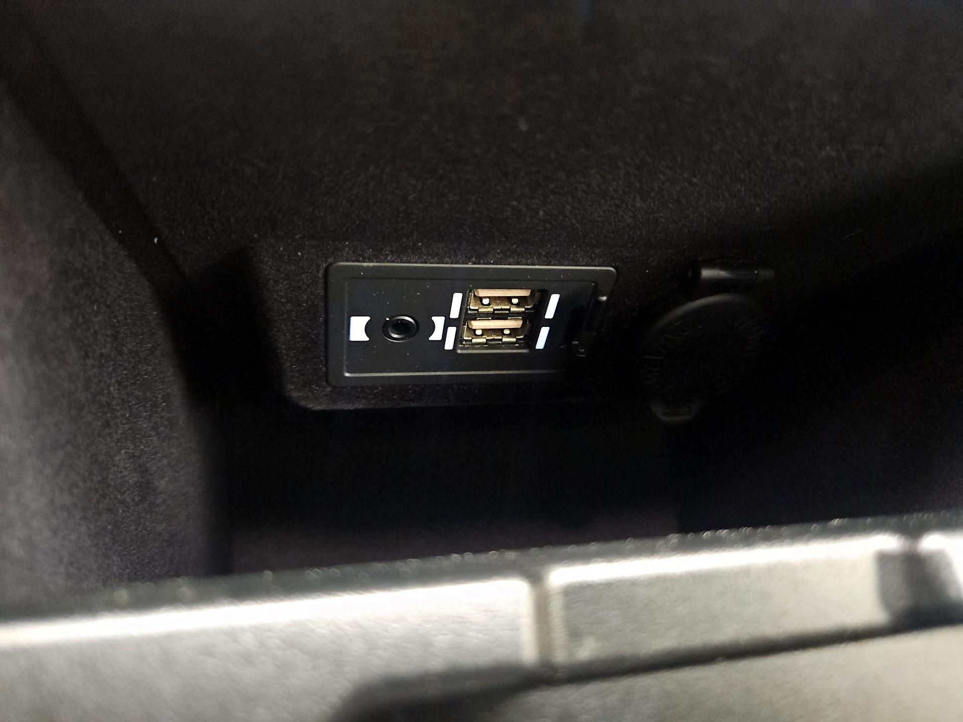 Thumbnail: 2015 Lexus NX - 19