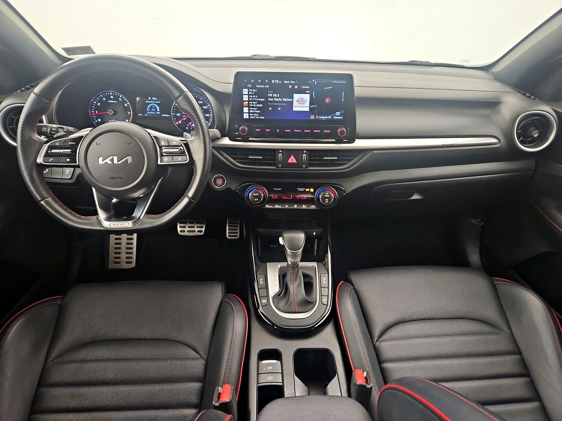 Thumbnail: 2023 Kia Forte - 9