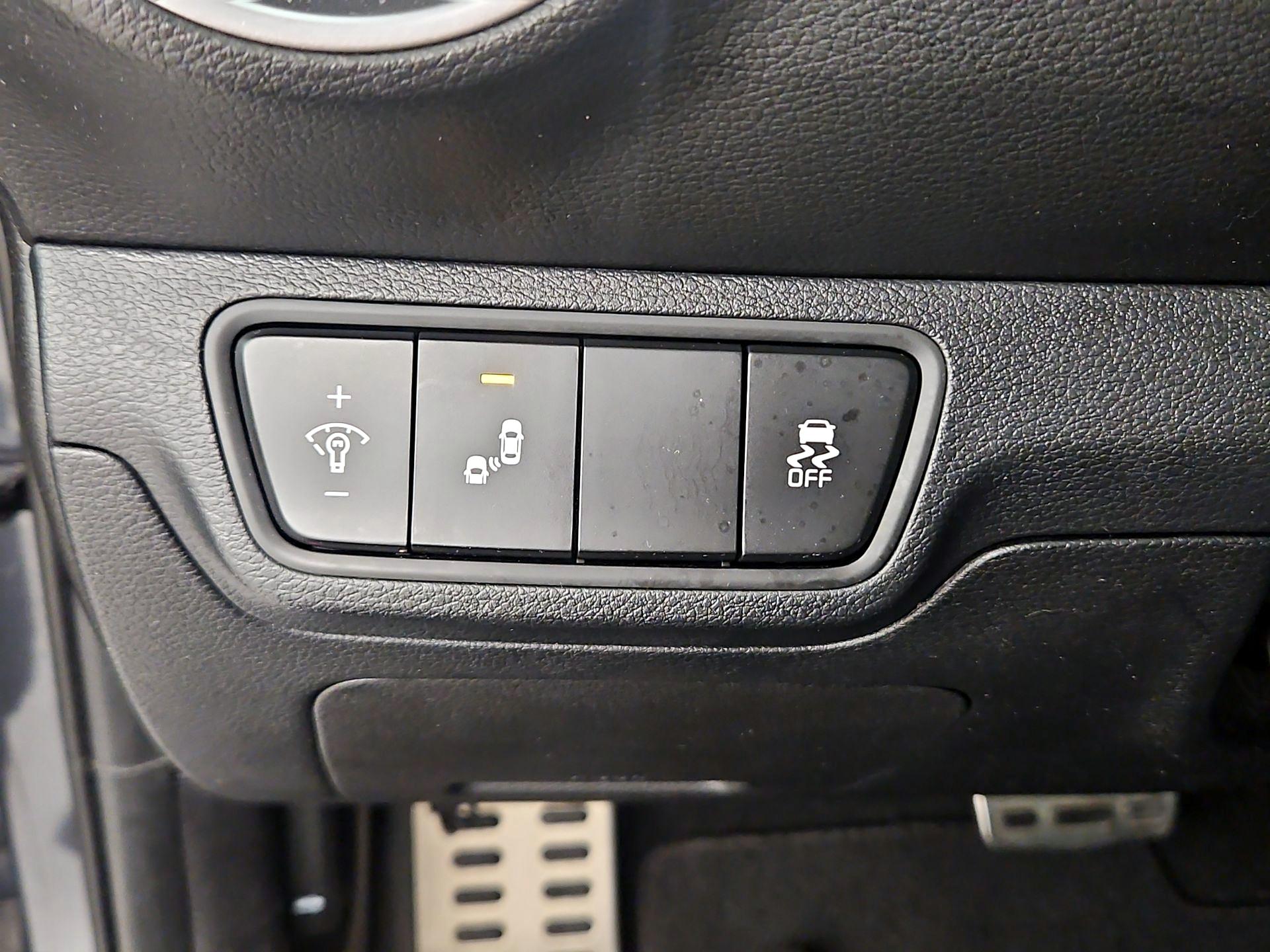 Thumbnail: 2023 Kia Forte - 13