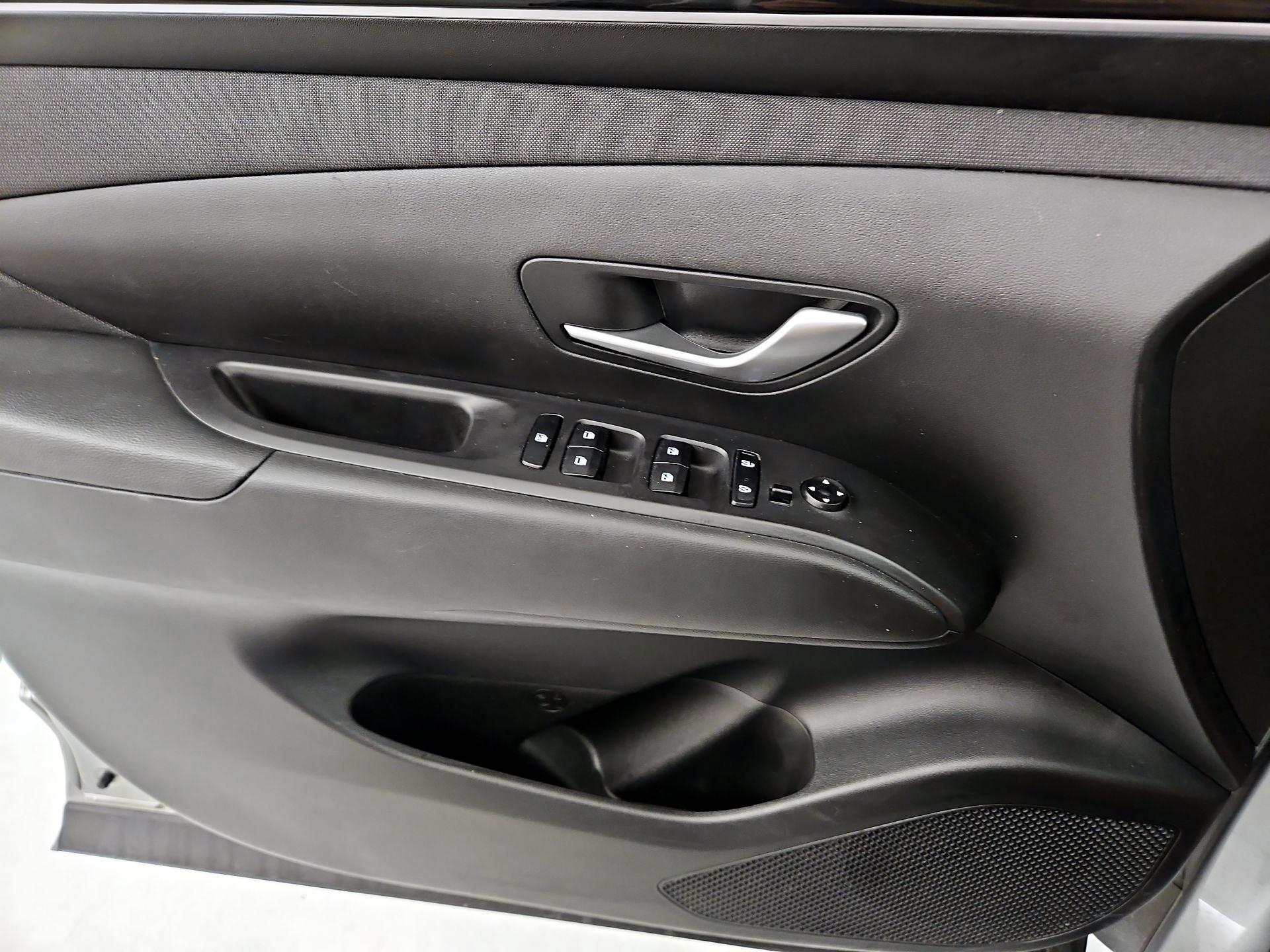 Thumbnail: 2023 Hyundai Tucson - 12