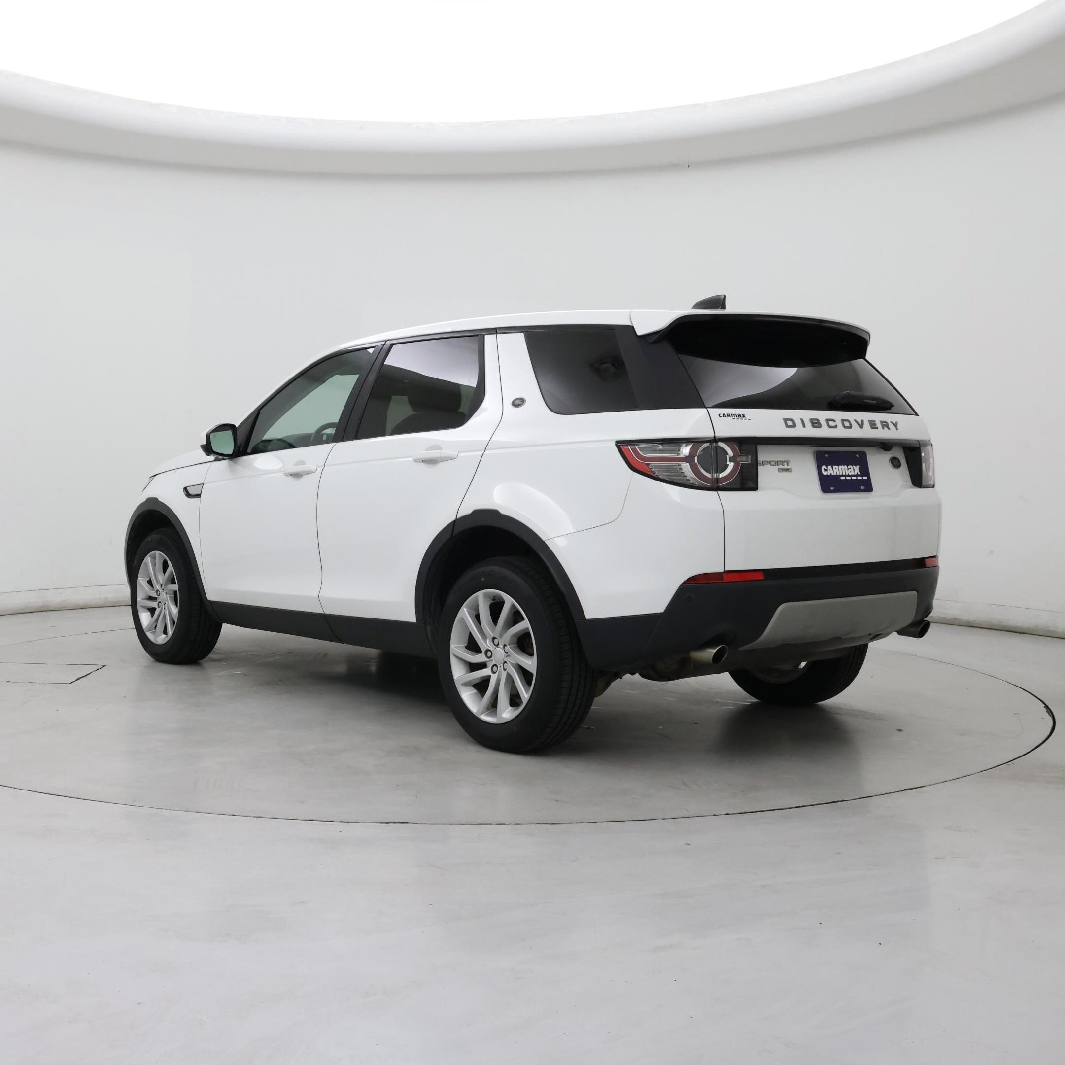 Thumbnail: 2018 Land Rover Discovery Sport - 2