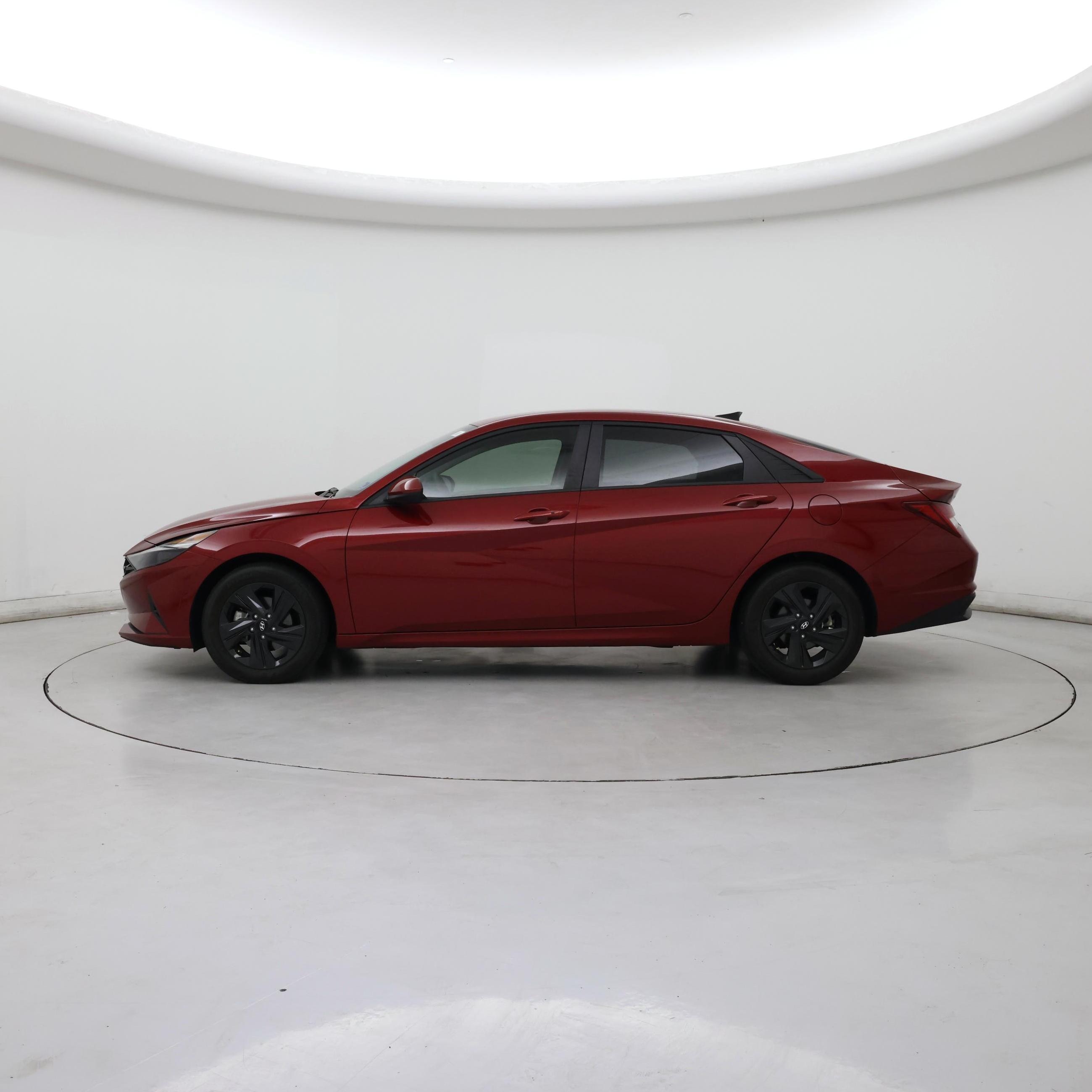 Thumbnail: 2023 Hyundai Elantra - 3