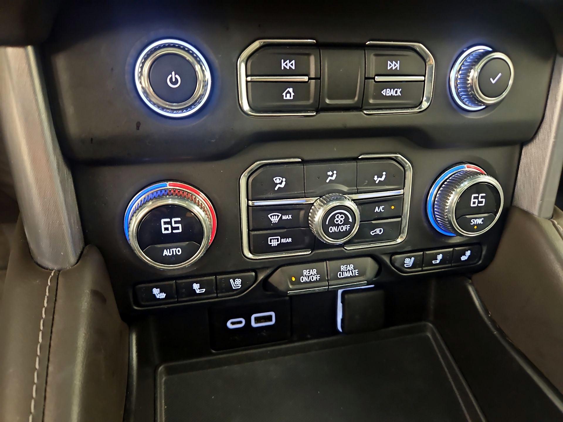 Thumbnail: 2022 GMC Yukon - 16