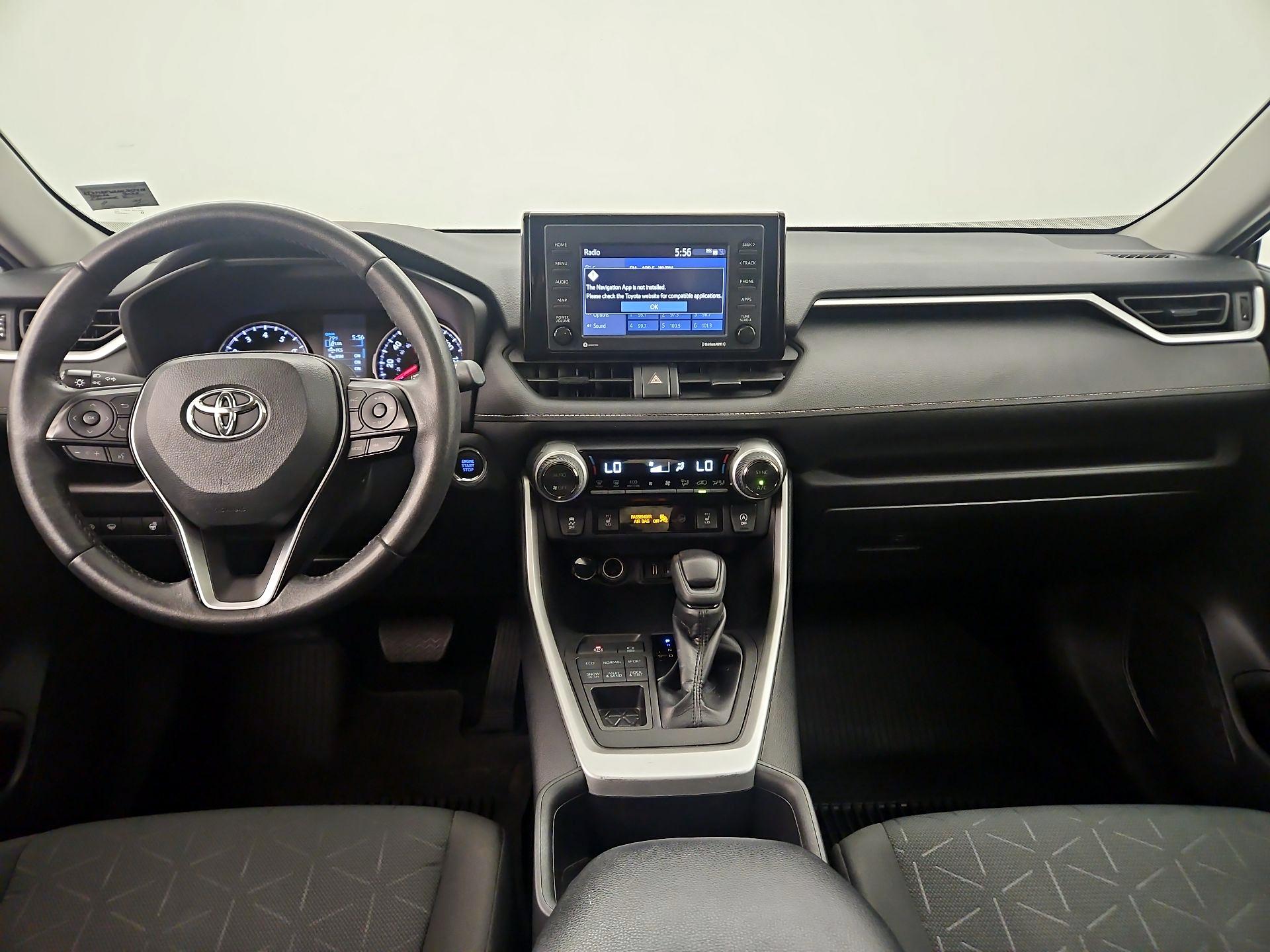 Thumbnail: 2022 Toyota RAV4 - 9