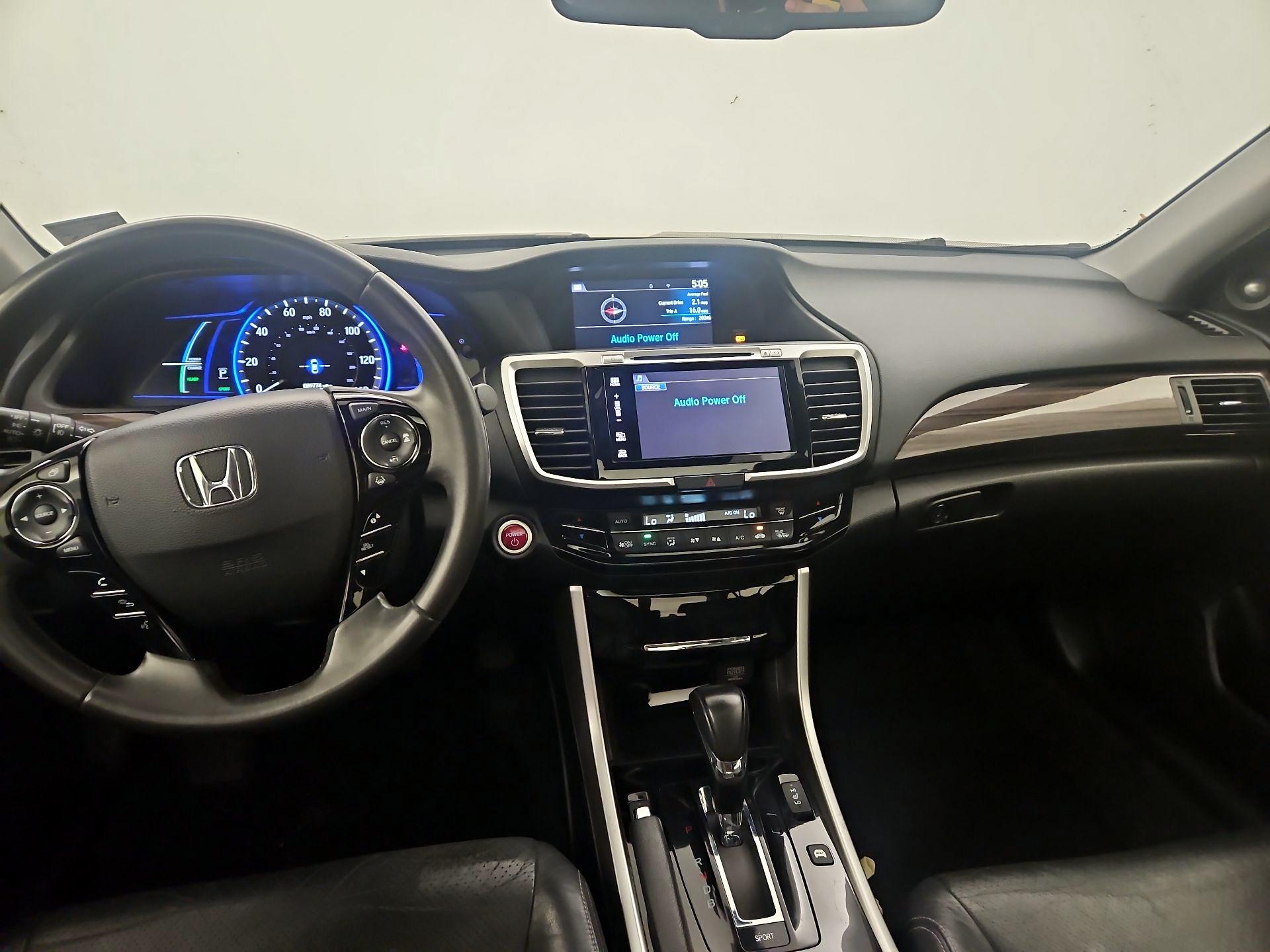 Thumbnail: 2017 Honda Accord - 9