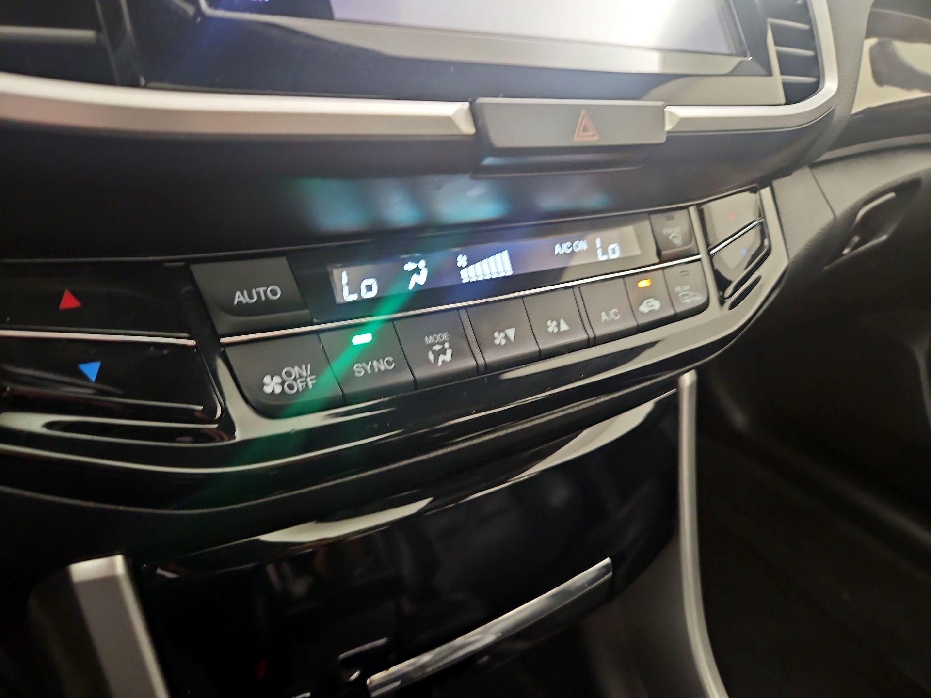 Thumbnail: 2017 Honda Accord - 16