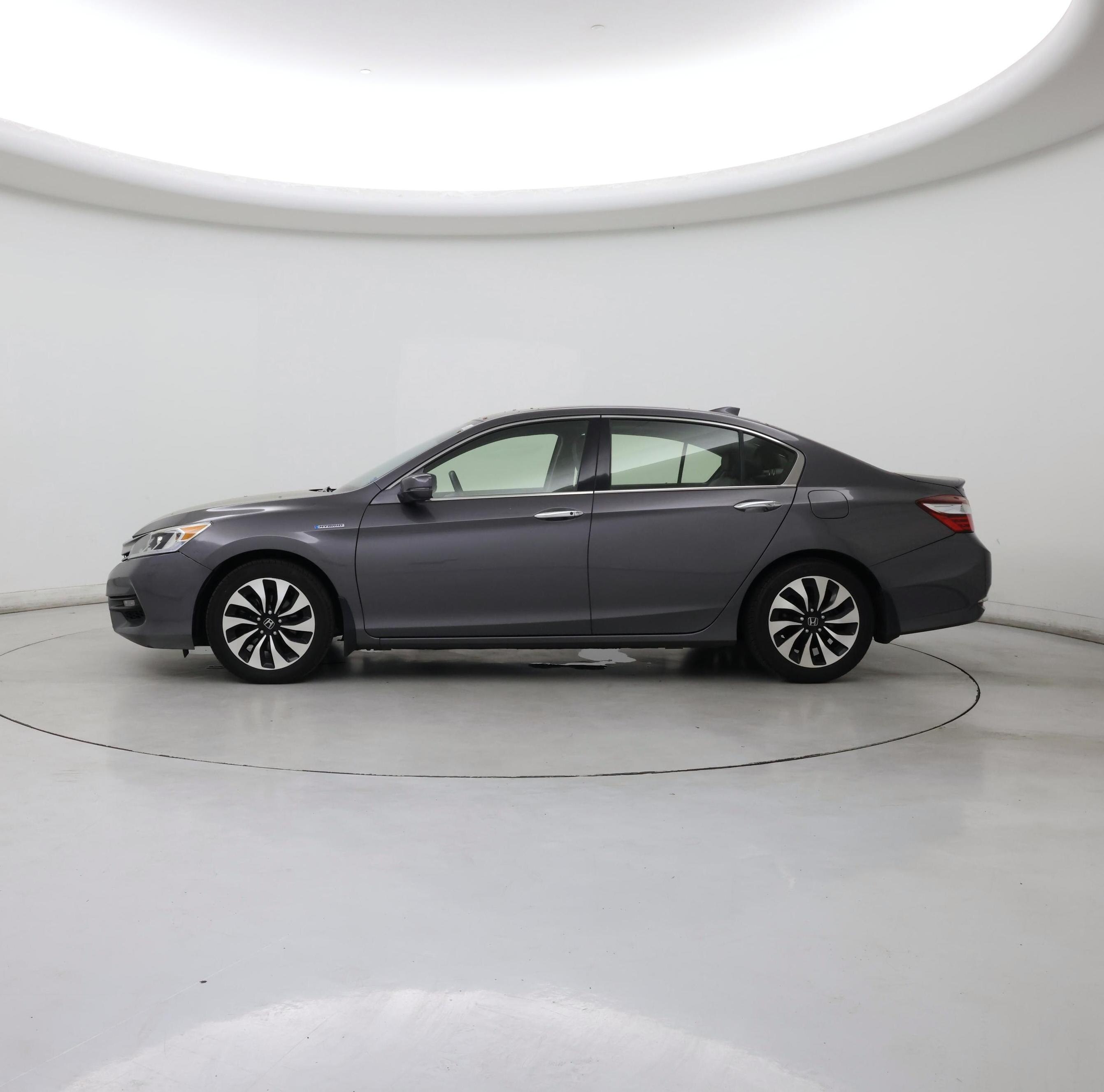 Thumbnail: 2017 Honda Accord - 3