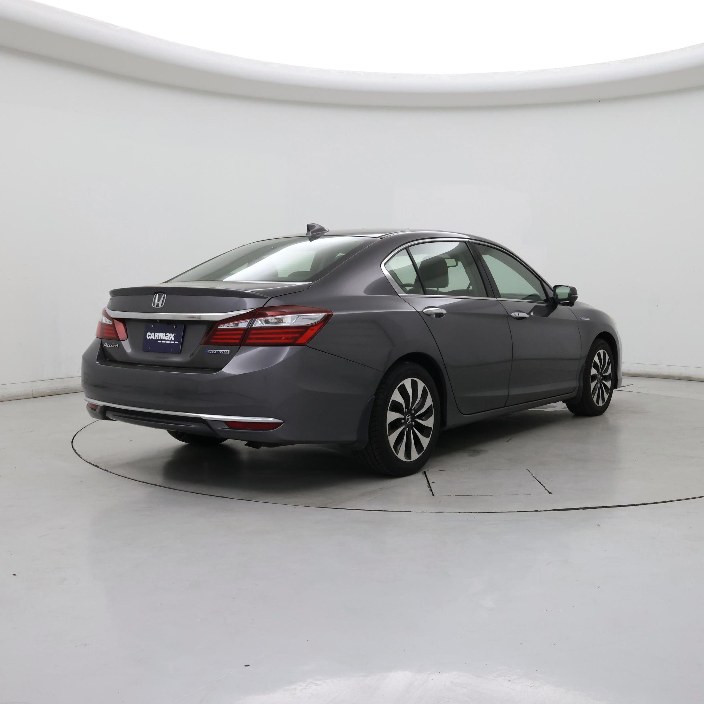 Thumbnail: 2017 Honda Accord - 8