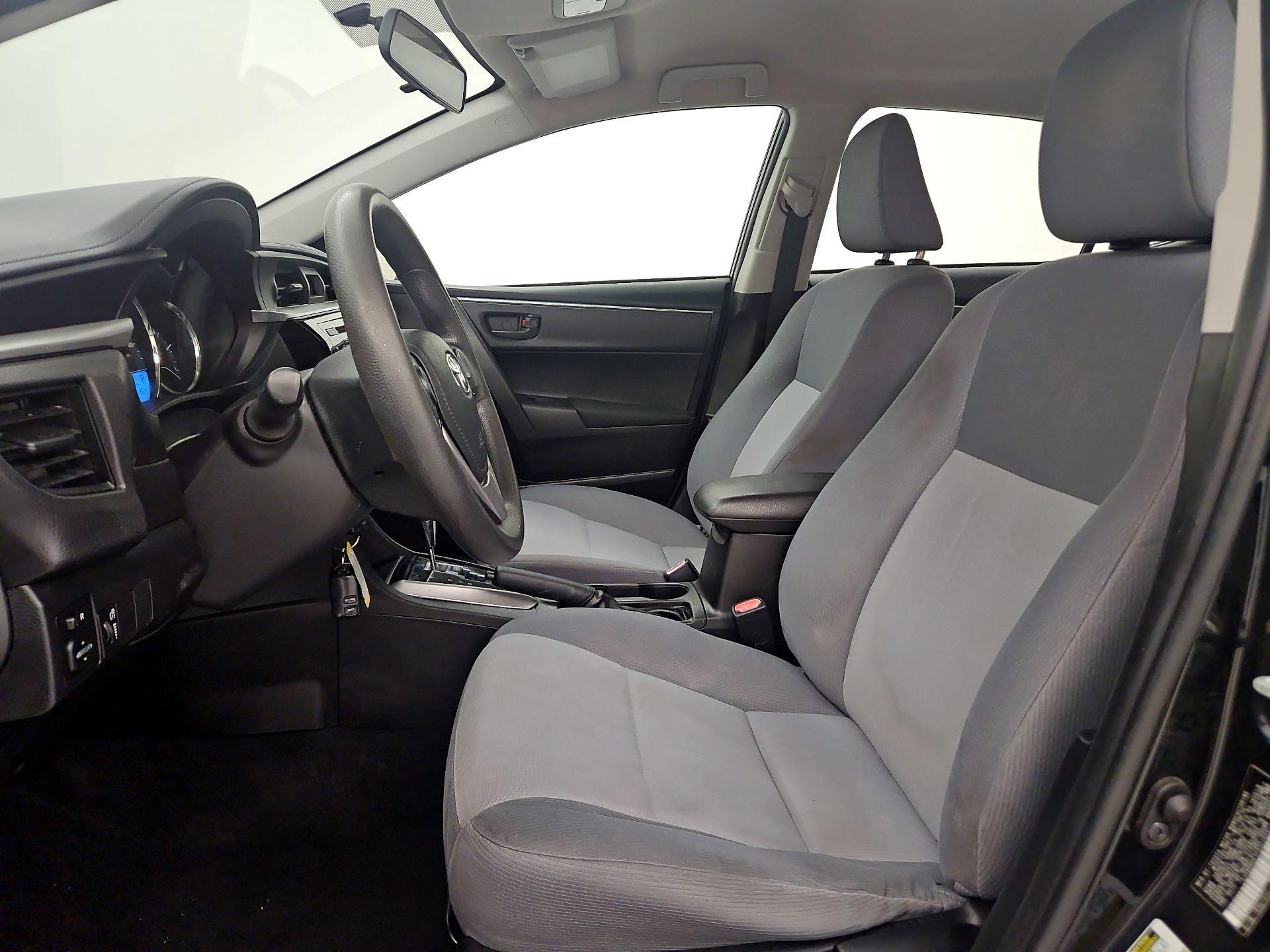 Thumbnail: 2015 Toyota Corolla - 11