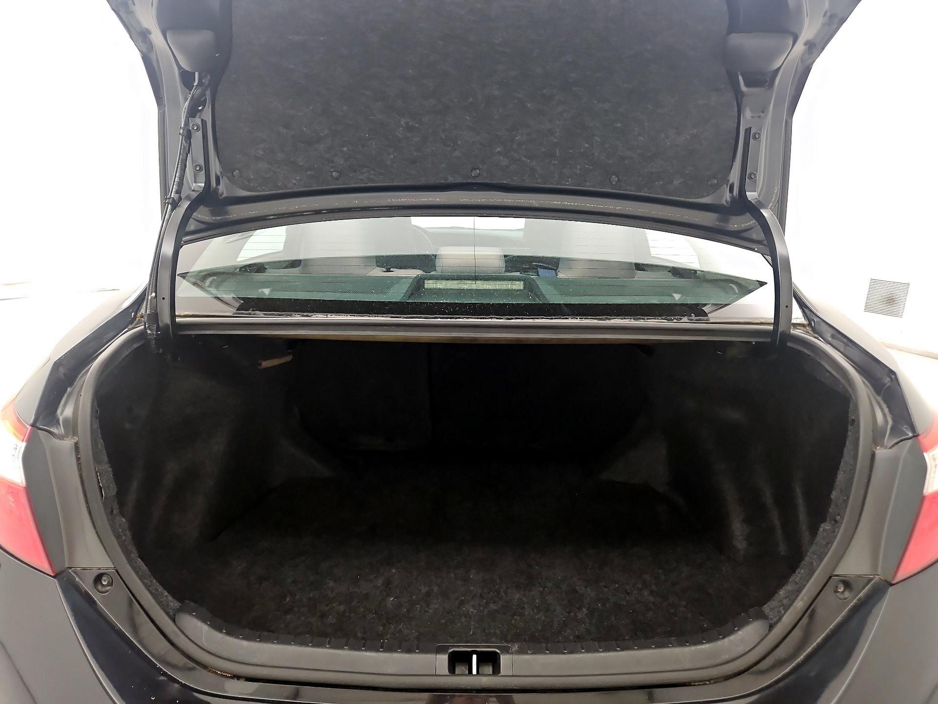 Thumbnail: 2015 Toyota Corolla - 19