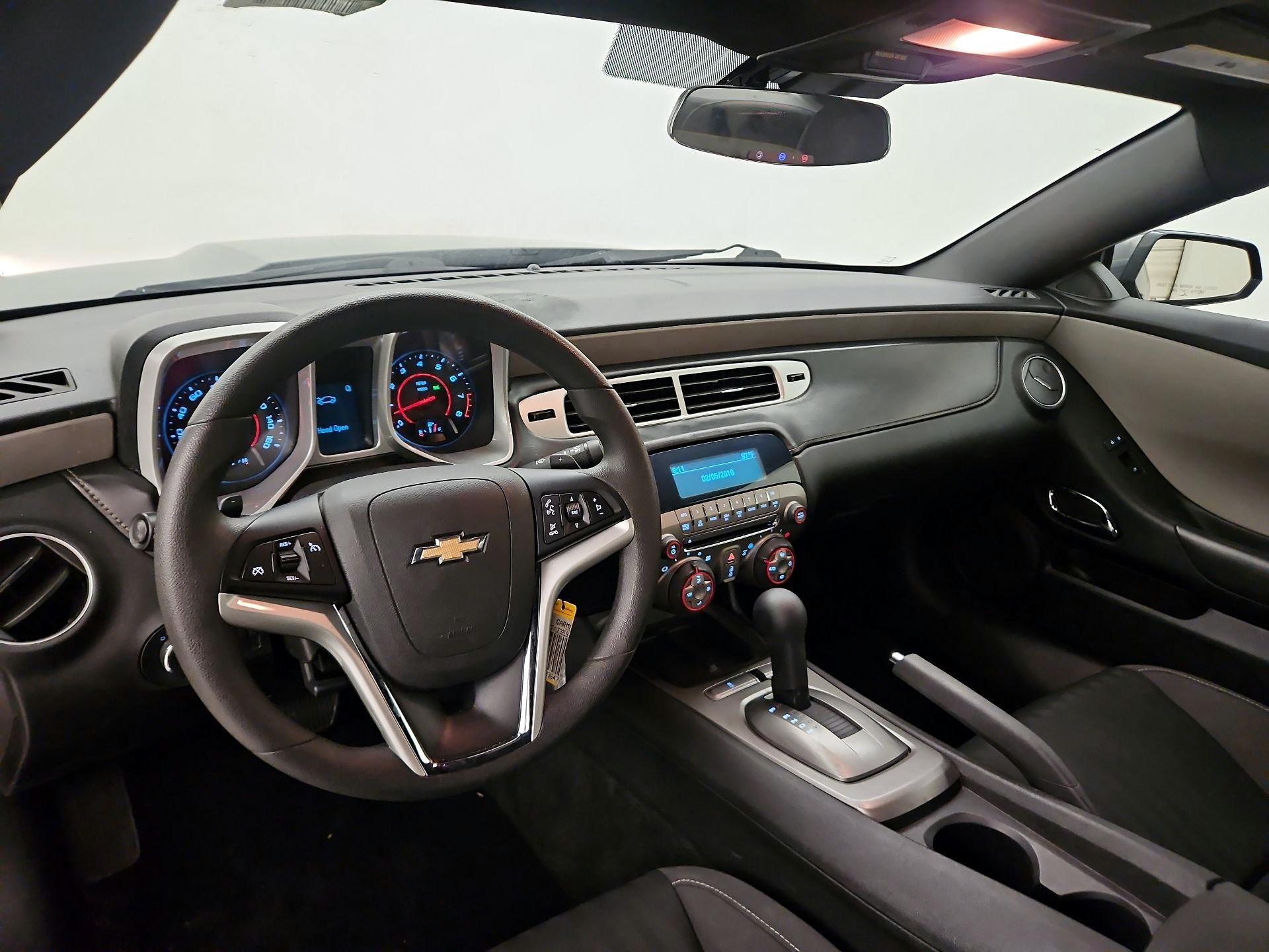 Thumbnail: 2014 Chevrolet Camaro - 9