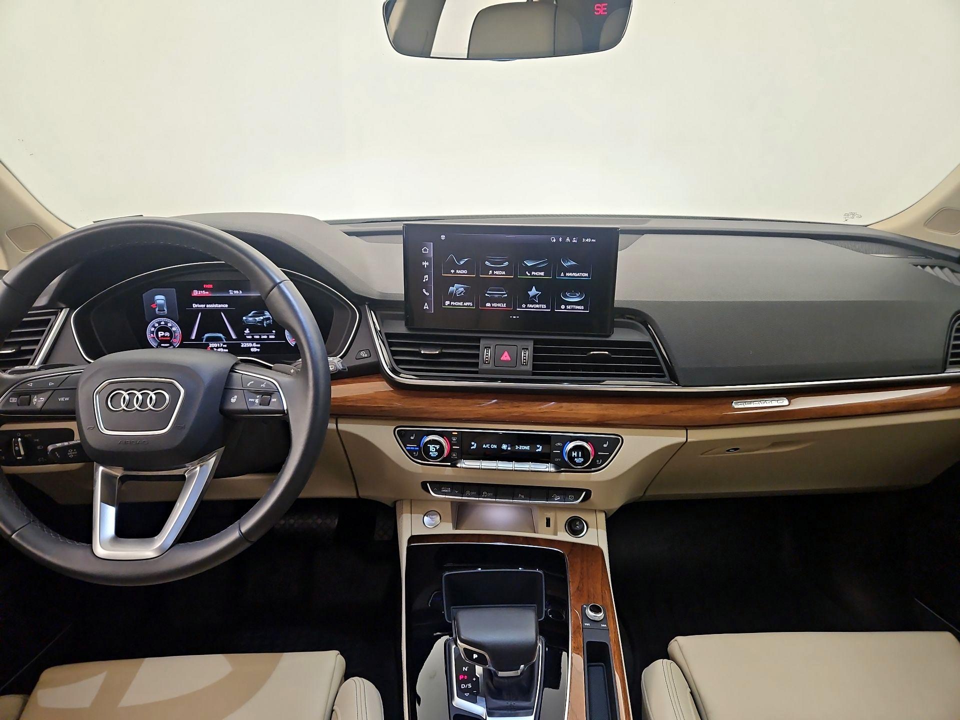 Thumbnail: 2023 Audi Q5 - 9