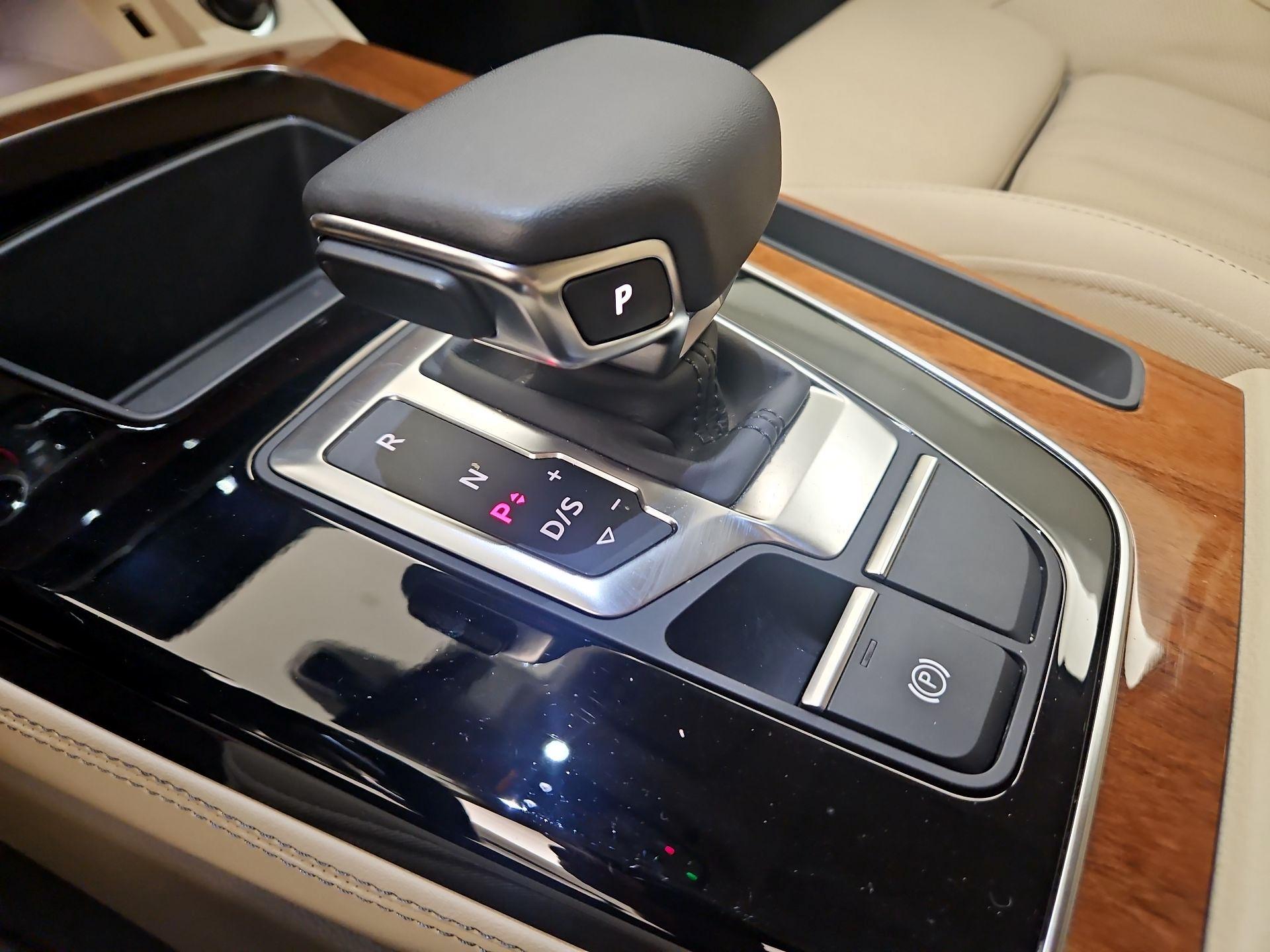 Thumbnail: 2023 Audi Q5 - 18