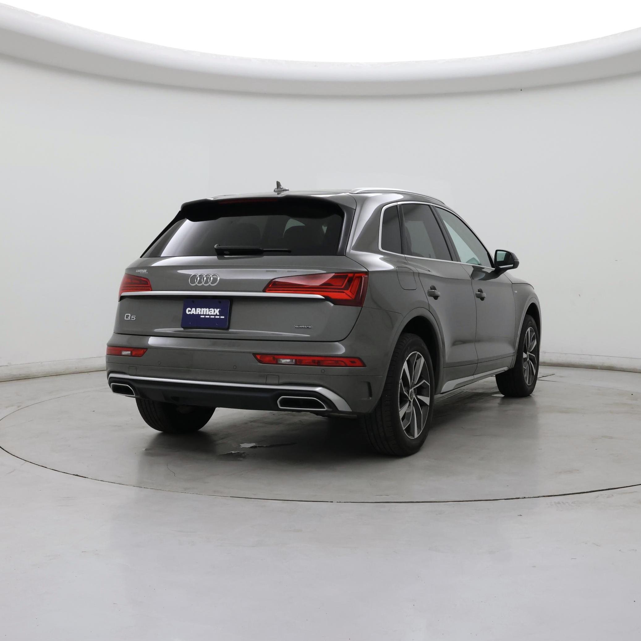 Thumbnail: 2023 Audi Q5 - 8