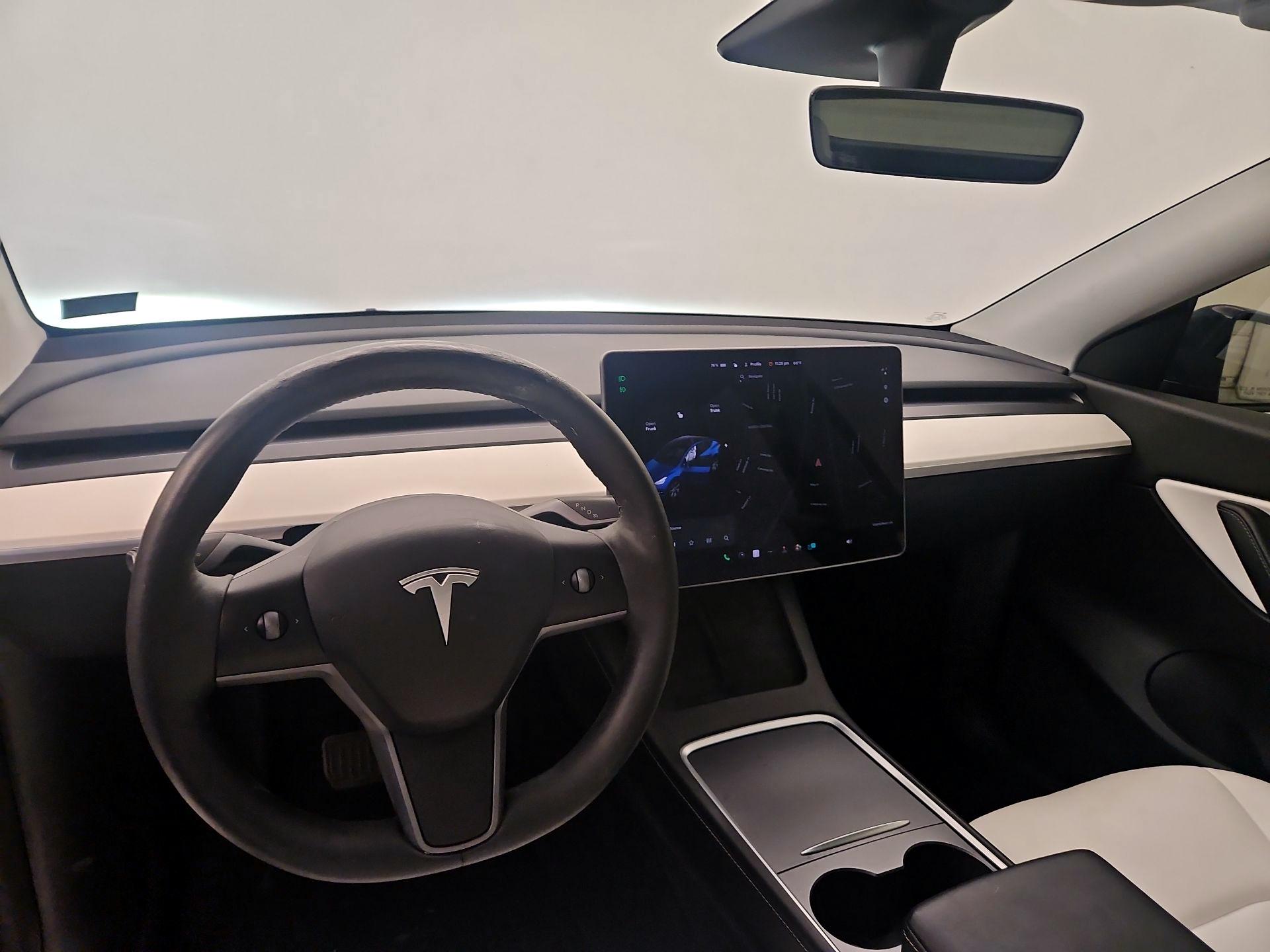 Thumbnail: 2021 Tesla Model Y - 9