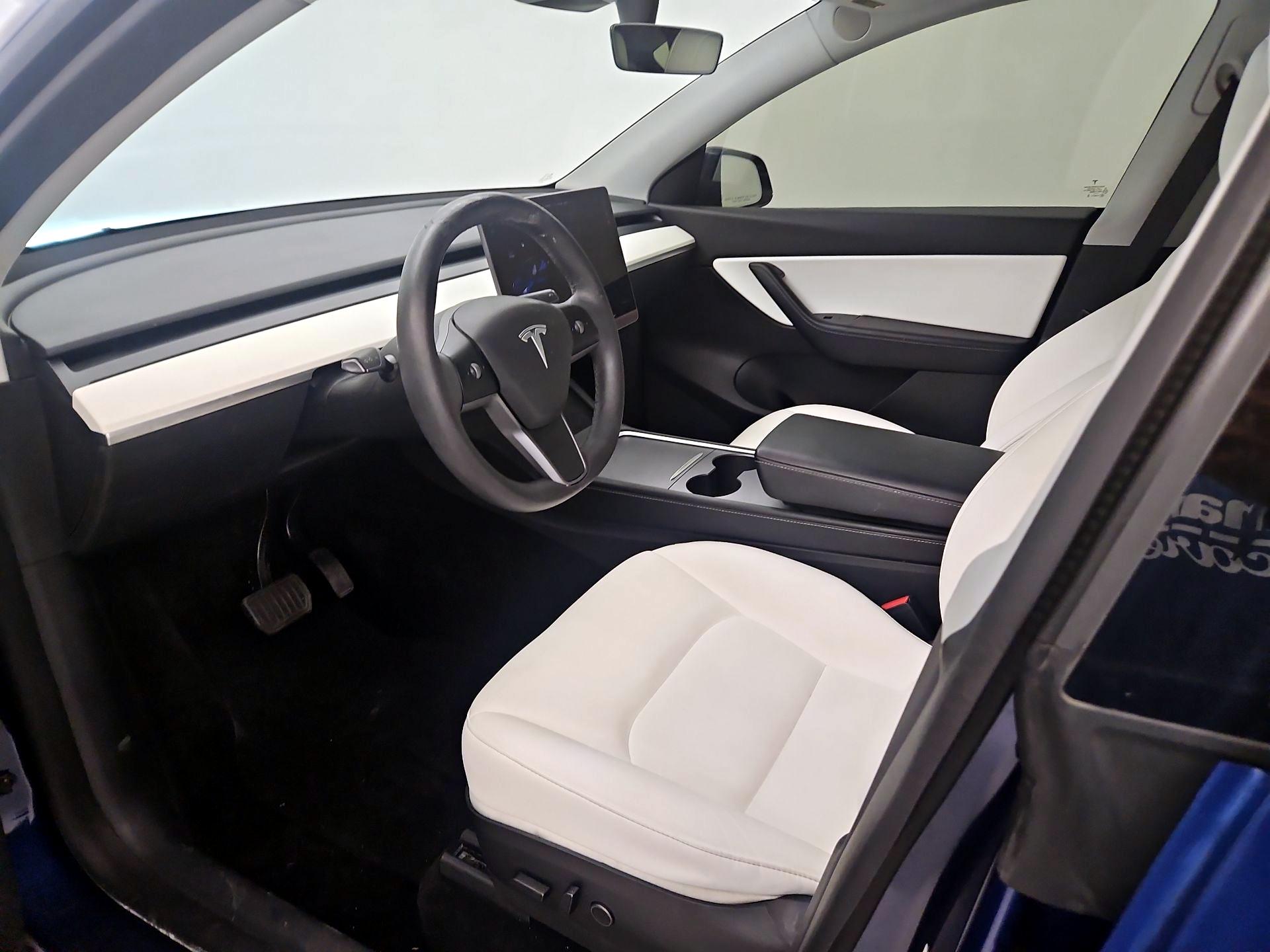 Thumbnail: 2021 Tesla Model Y - 11