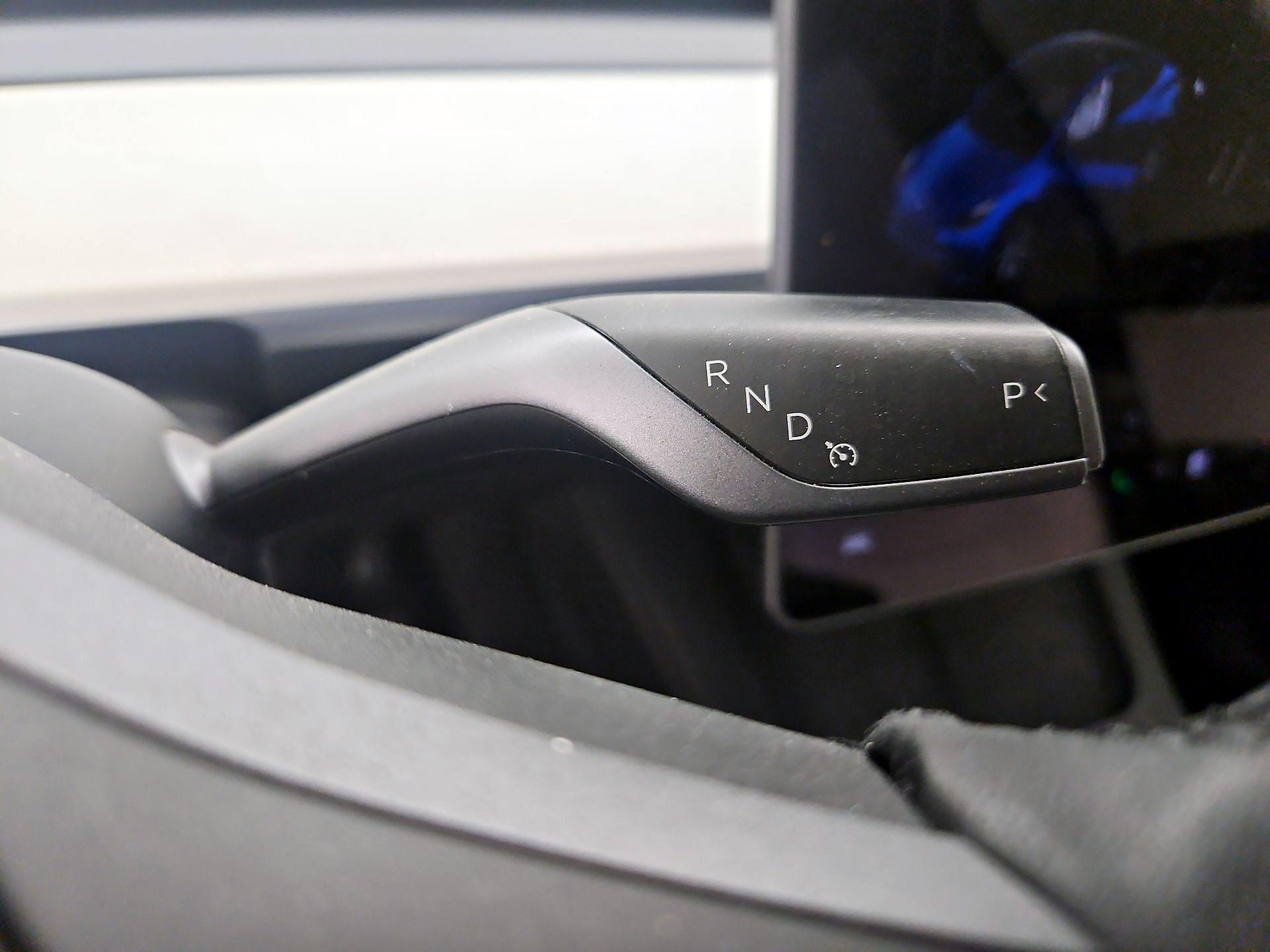 Thumbnail: 2021 Tesla Model Y - 17