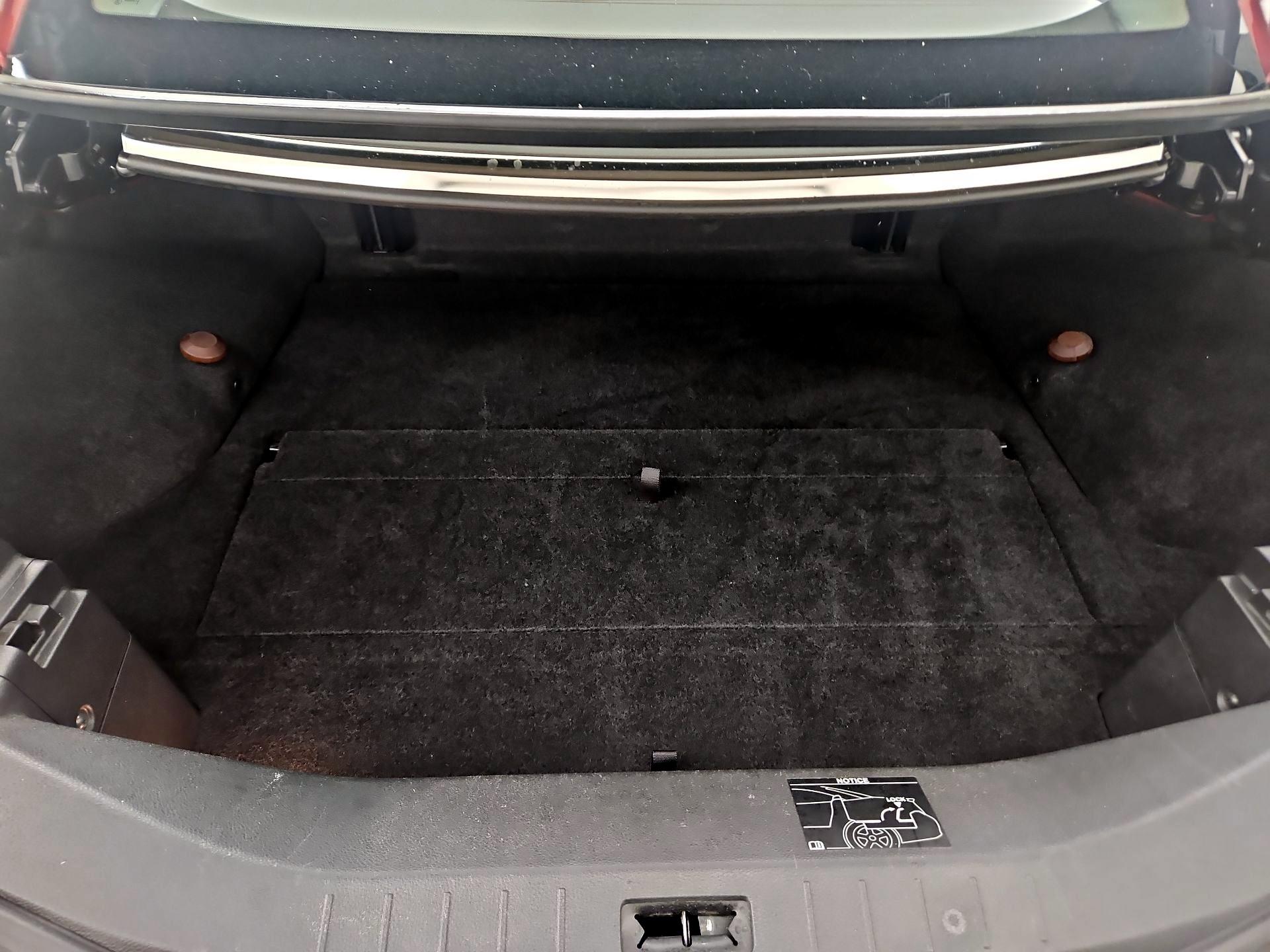 Thumbnail: 2014 INFINITI Q60 - 20