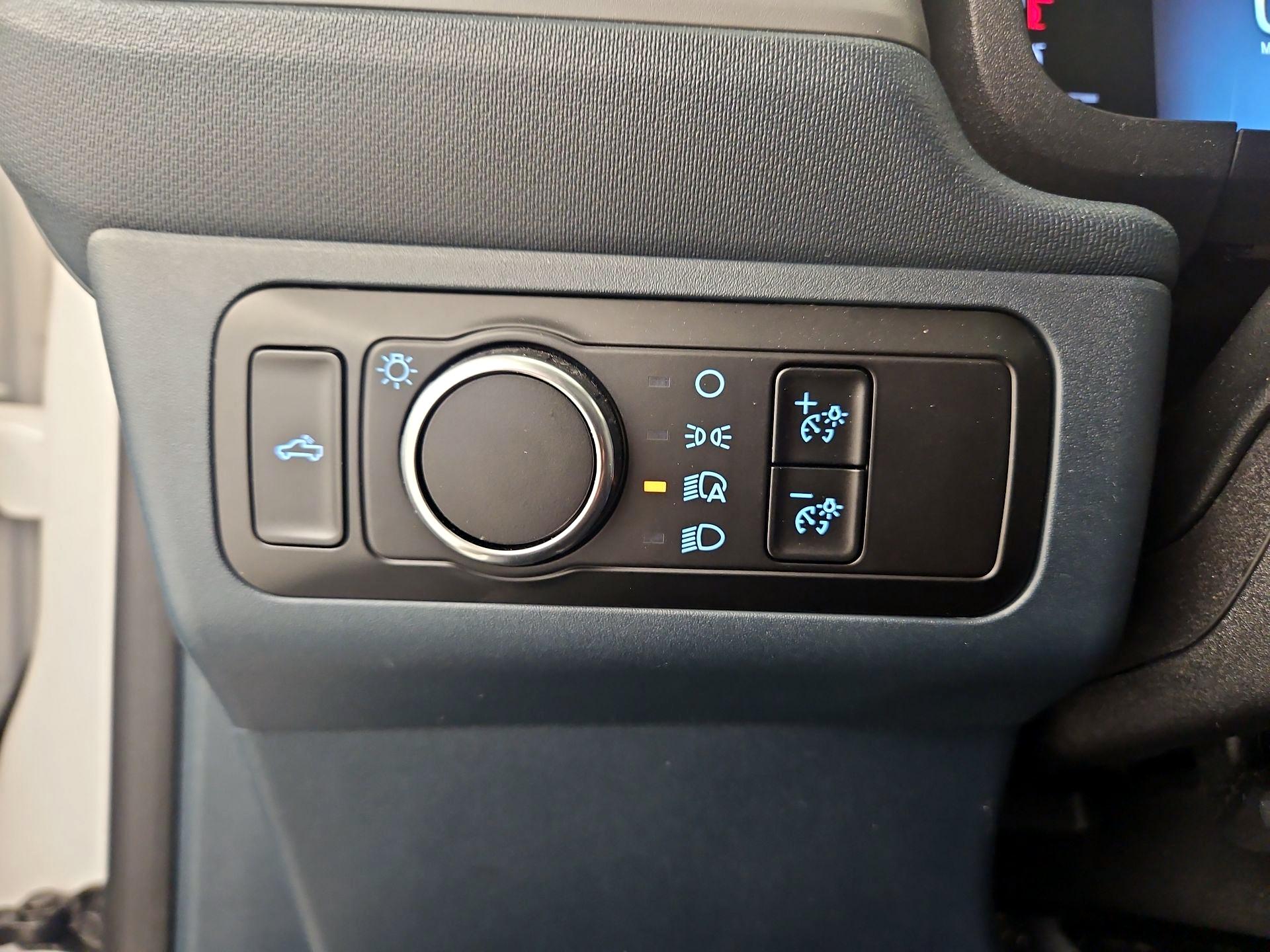 Thumbnail: 2025 Ford Maverick - 13