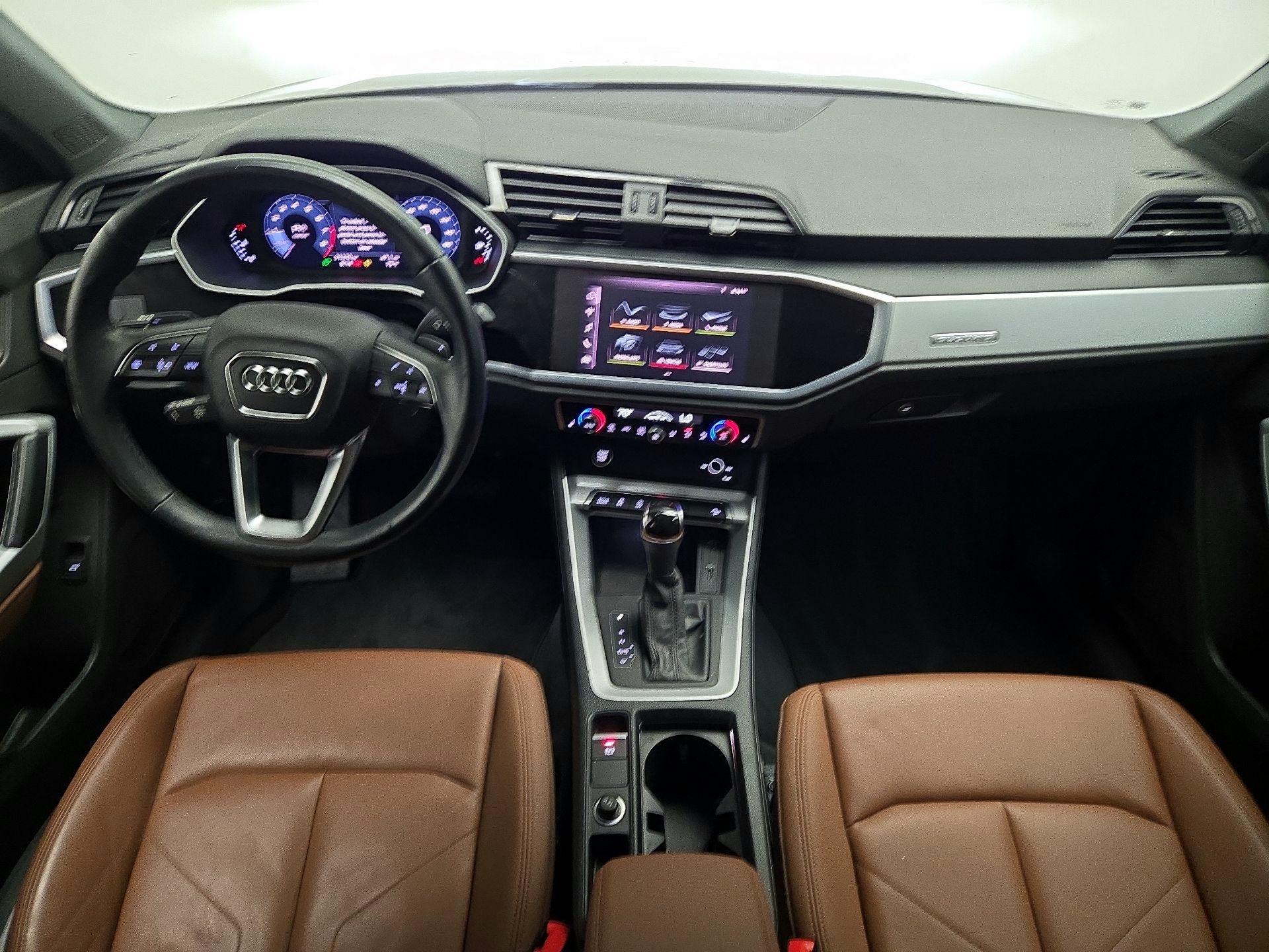 Thumbnail: 2021 Audi Q3 - 9