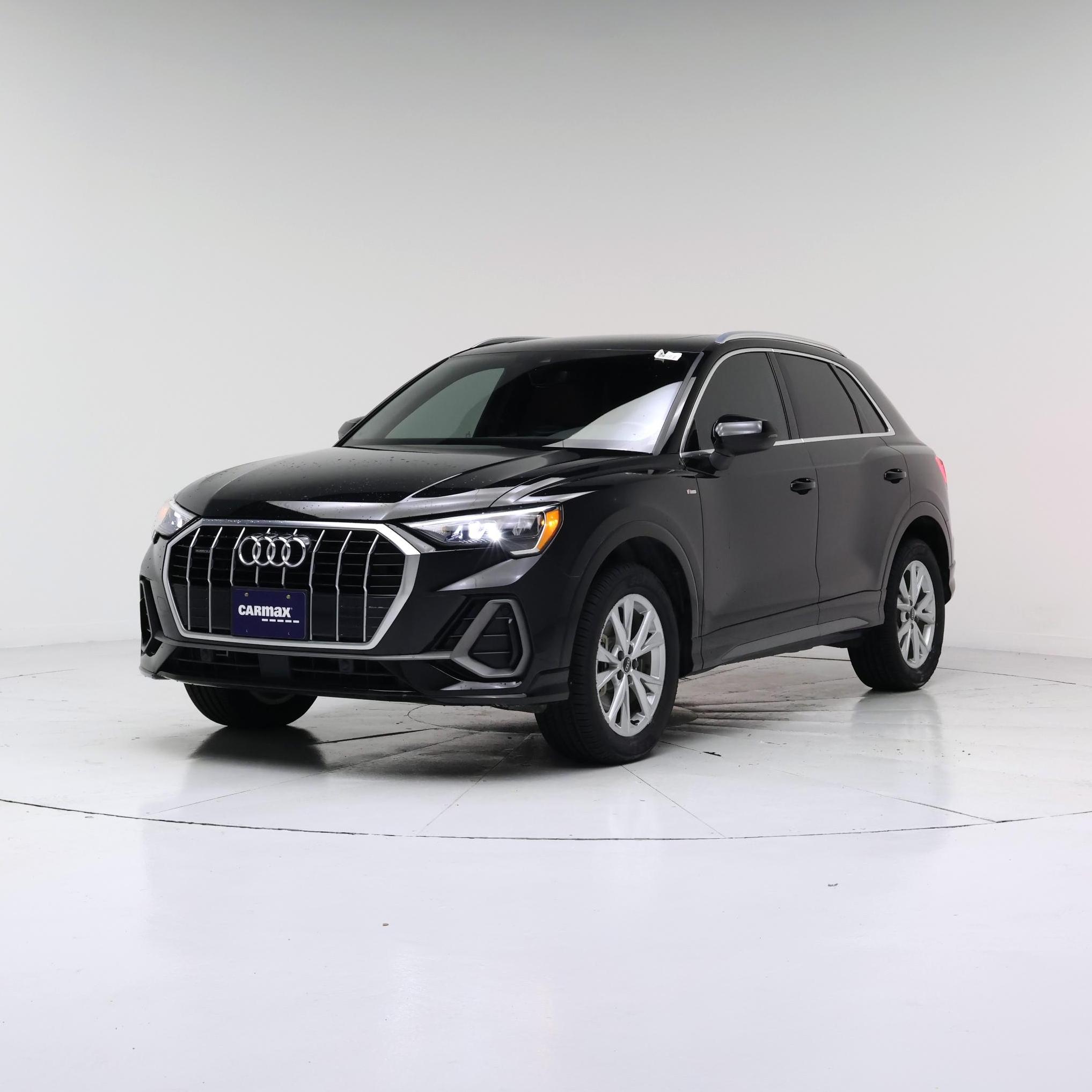 Thumbnail: 2021 Audi Q3 - 4