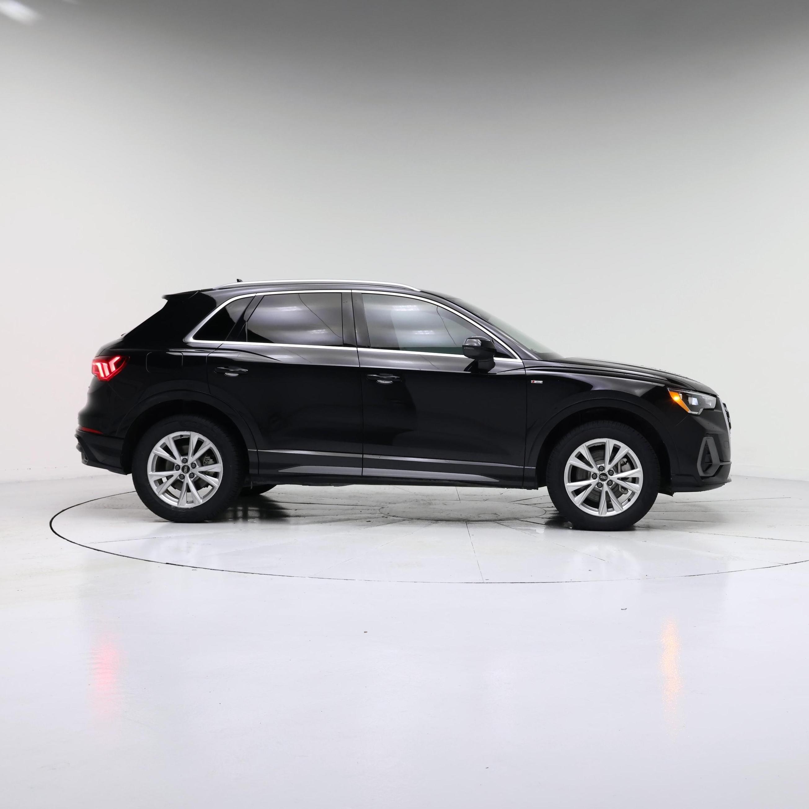 Thumbnail: 2021 Audi Q3 - 7
