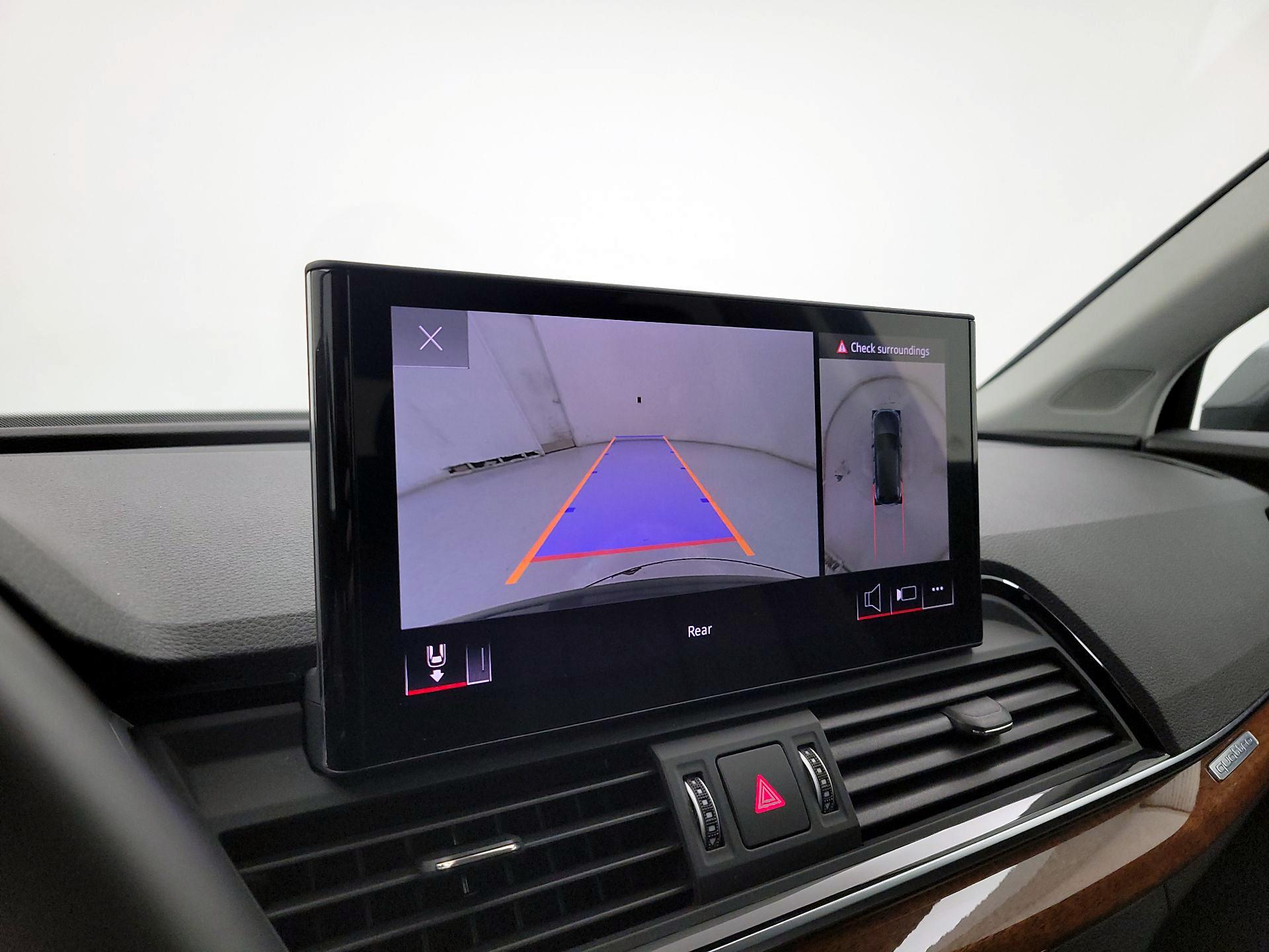 Thumbnail: 2022 Audi Q5 - 15