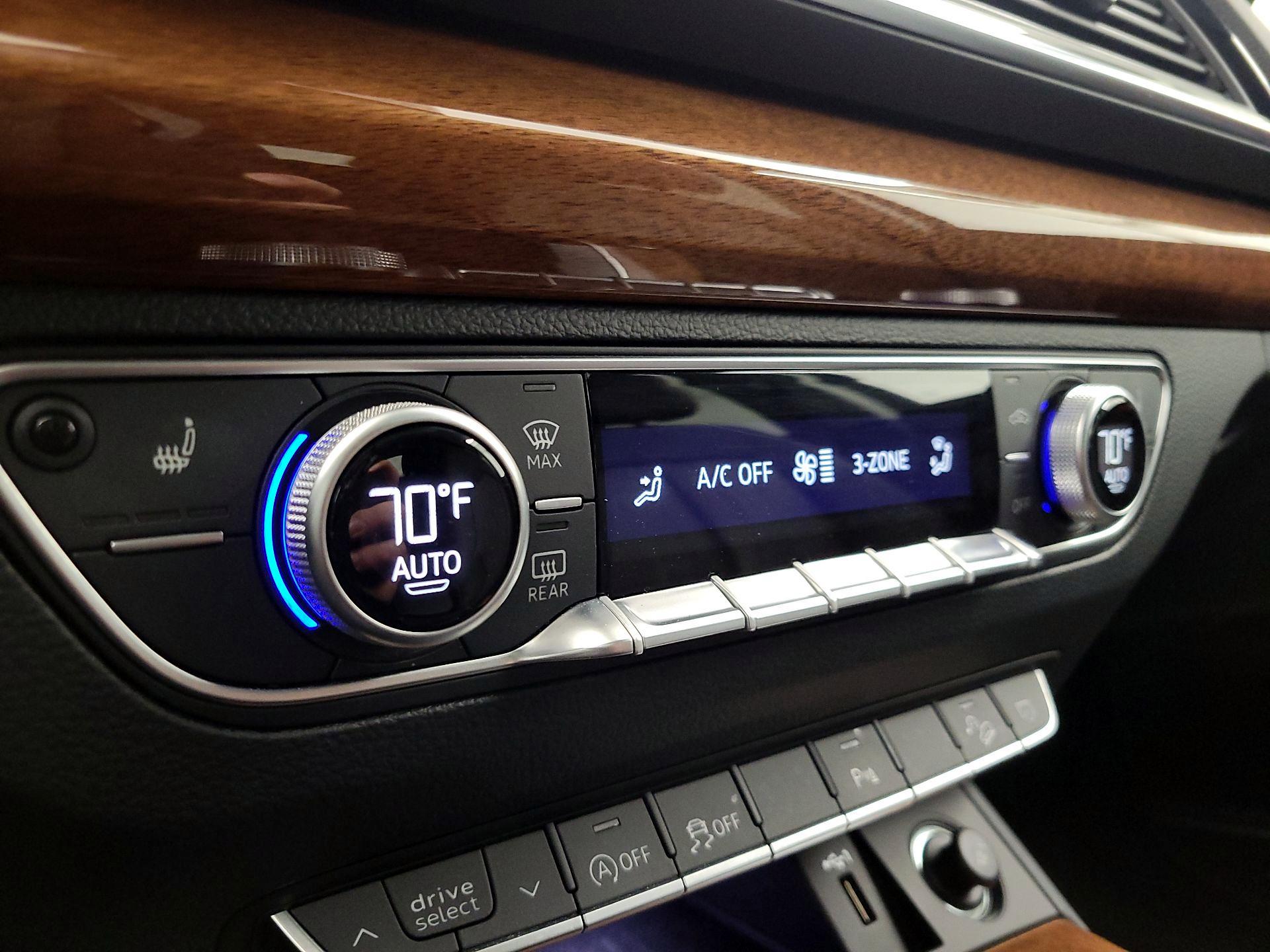 Thumbnail: 2022 Audi Q5 - 17