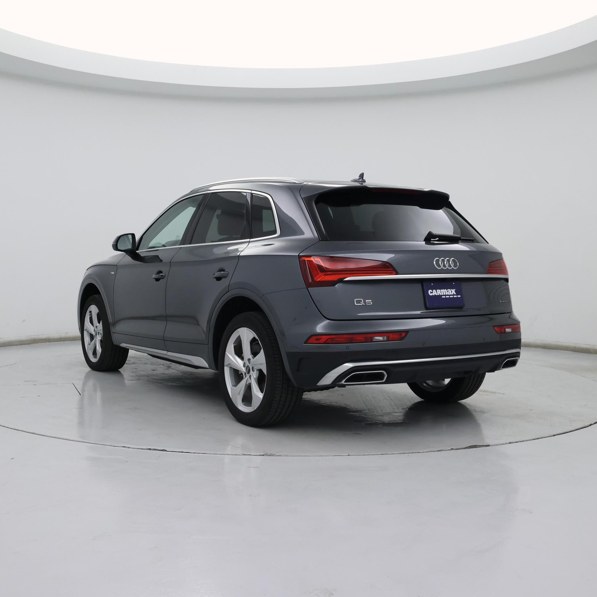 Thumbnail: 2022 Audi Q5 - 2